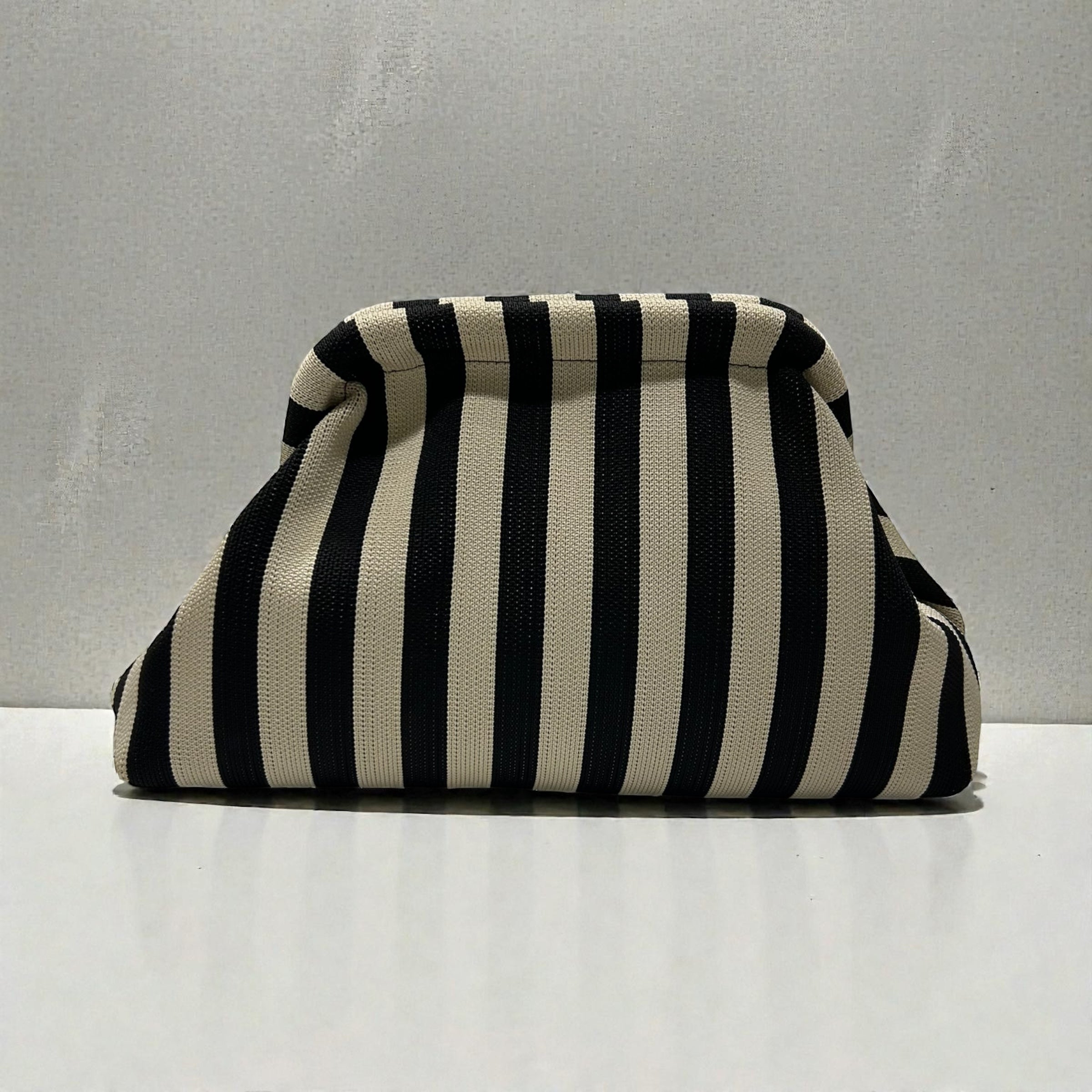 Bolso Margherita Rayas Negras