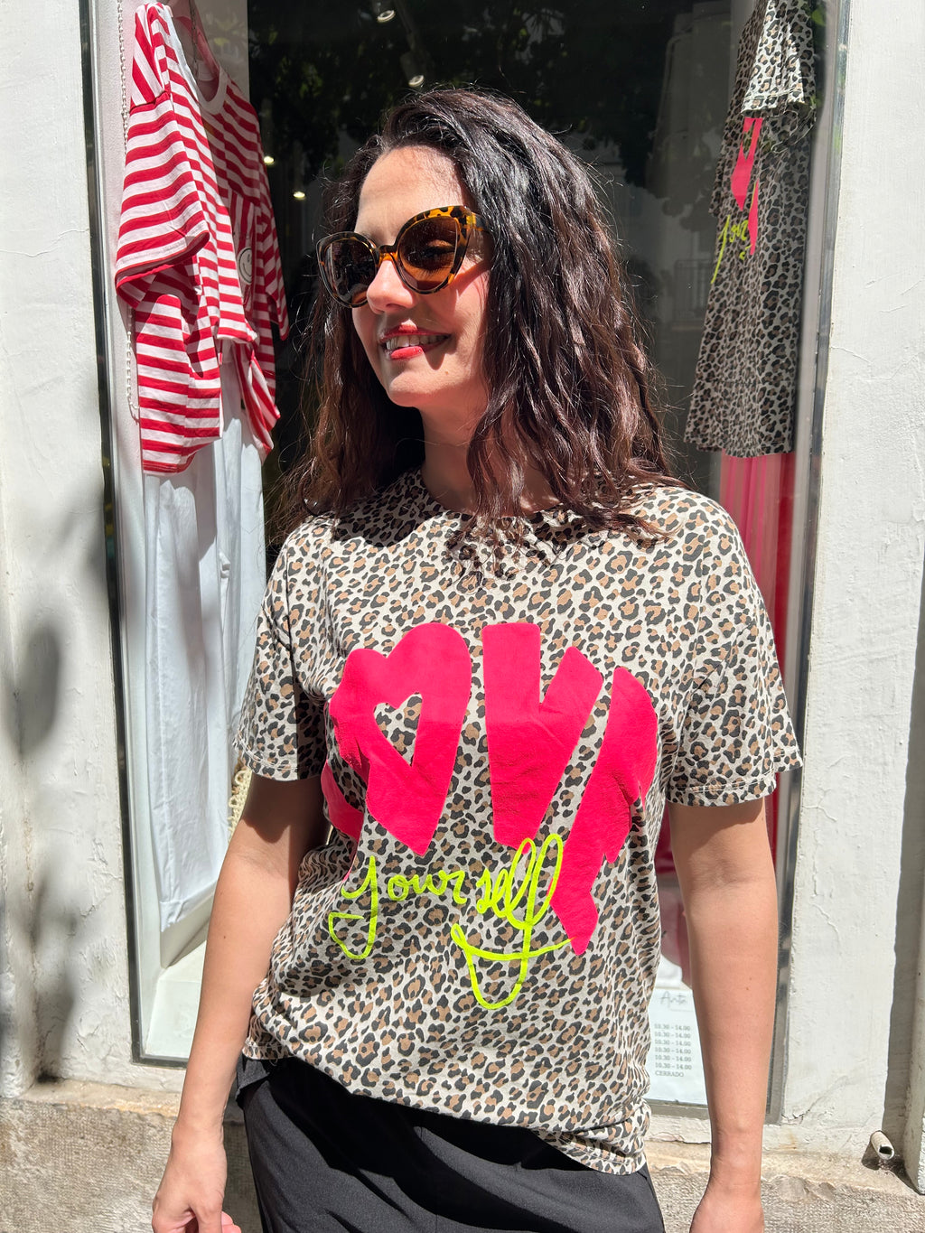 Camiseta Love Yourself