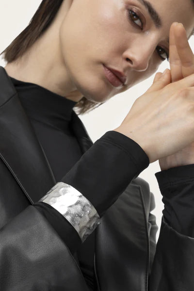 Pulsera Banda Martillada 3CM