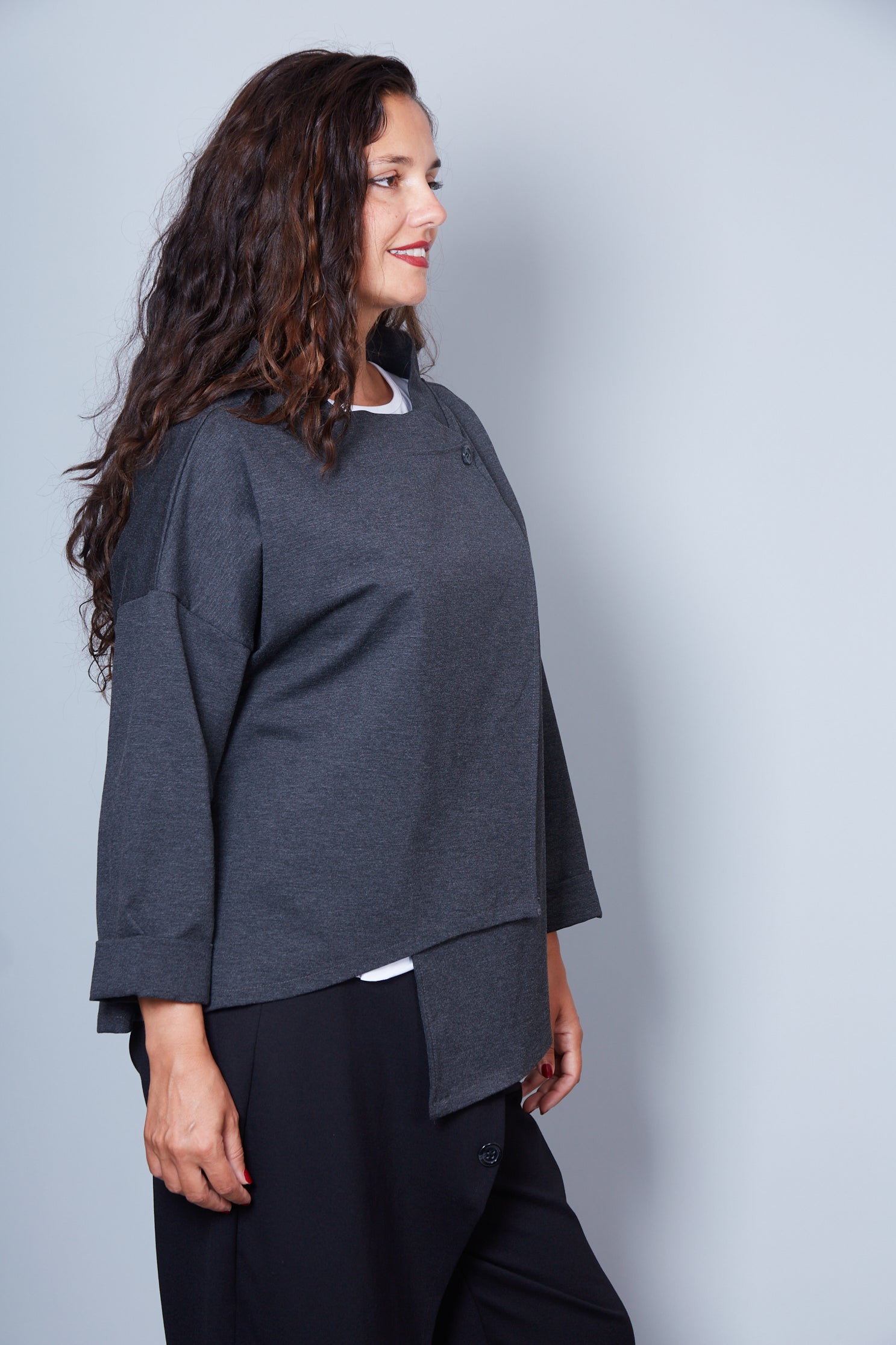 Chaqueta Modelo Beba Color Gris Oscuro