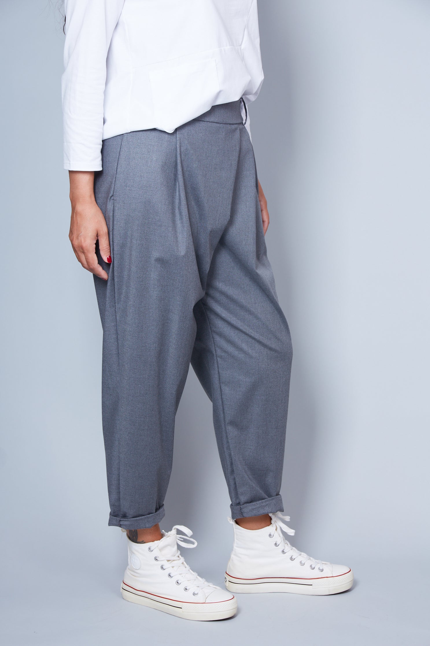 Pantalón Modelo Xenia Color Gris