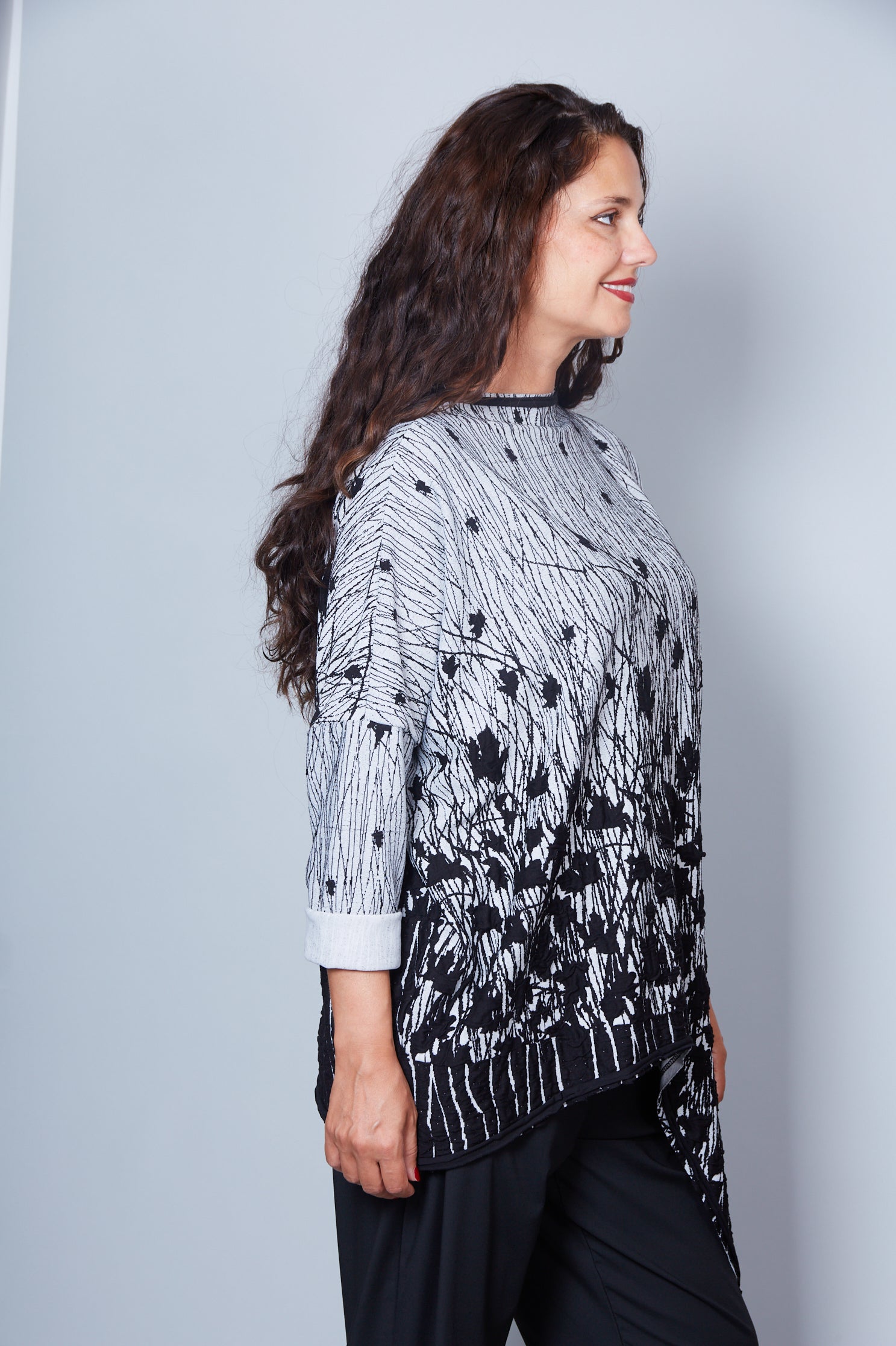 Blusa Modelo Emilia 2 Color Gris/Negro