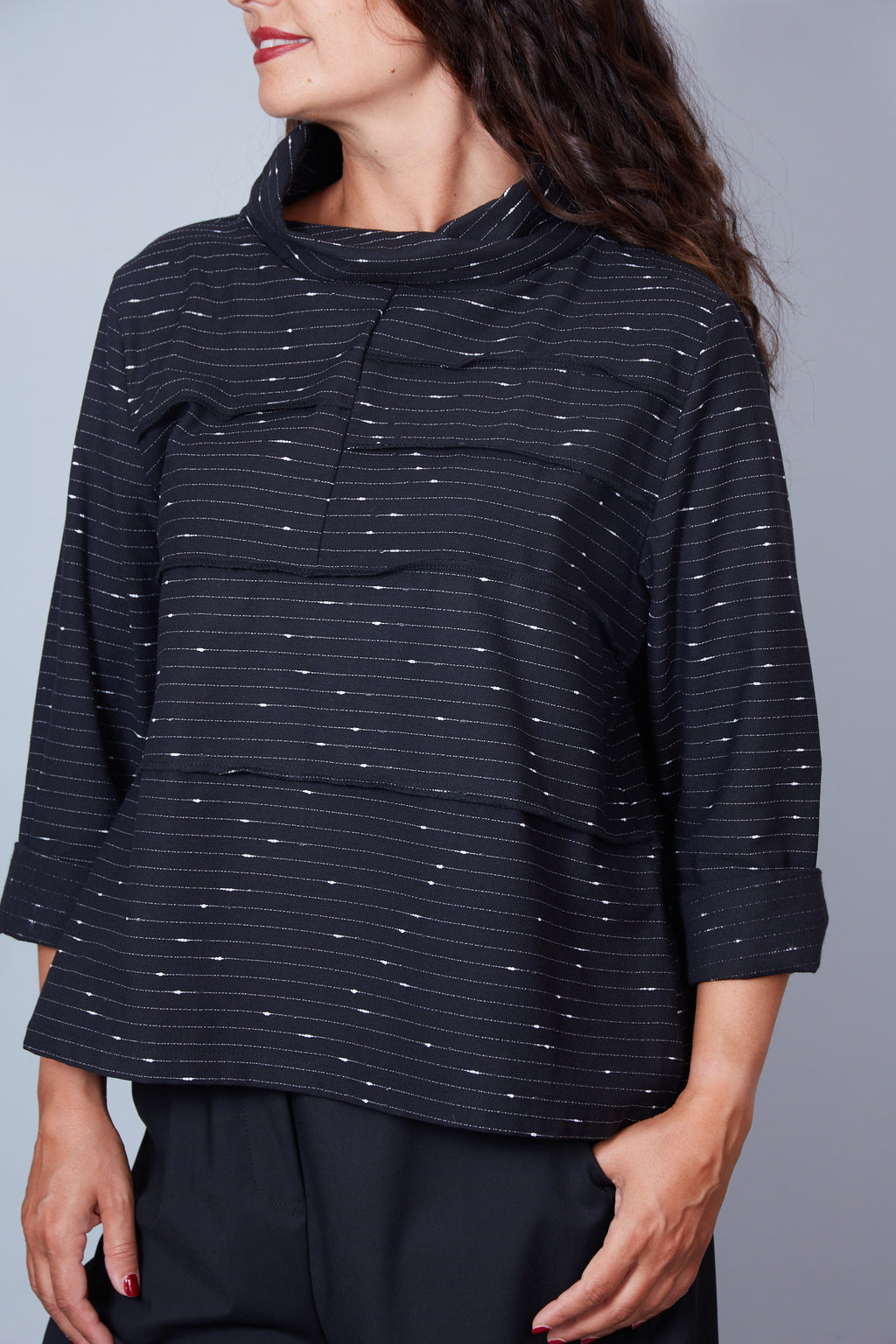 Blusa Modelo Dina Color Negro