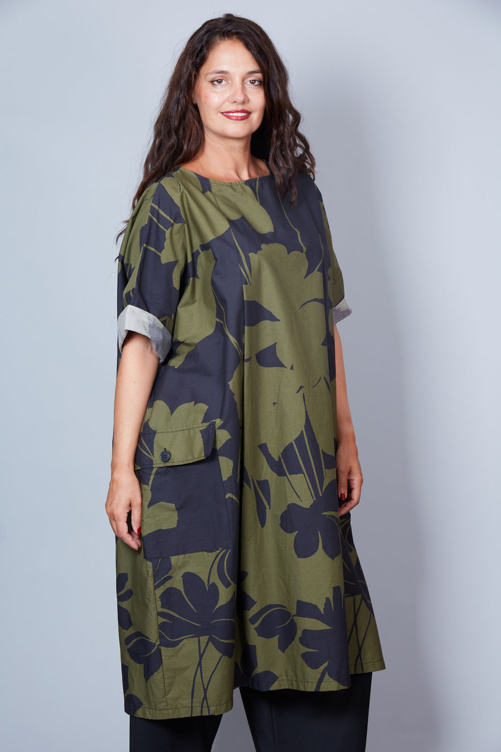 Vestido Modelo Bea Color Verde/Negro