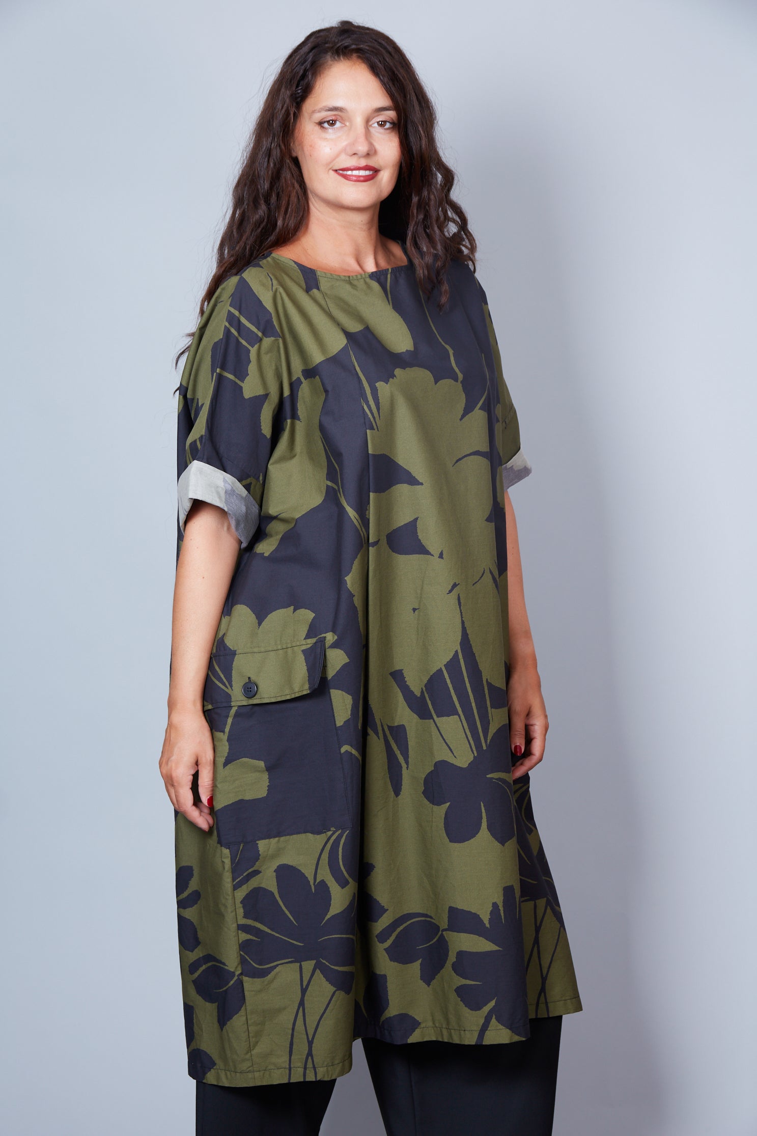 Vestido Modelo Bea Color Verde/Negro