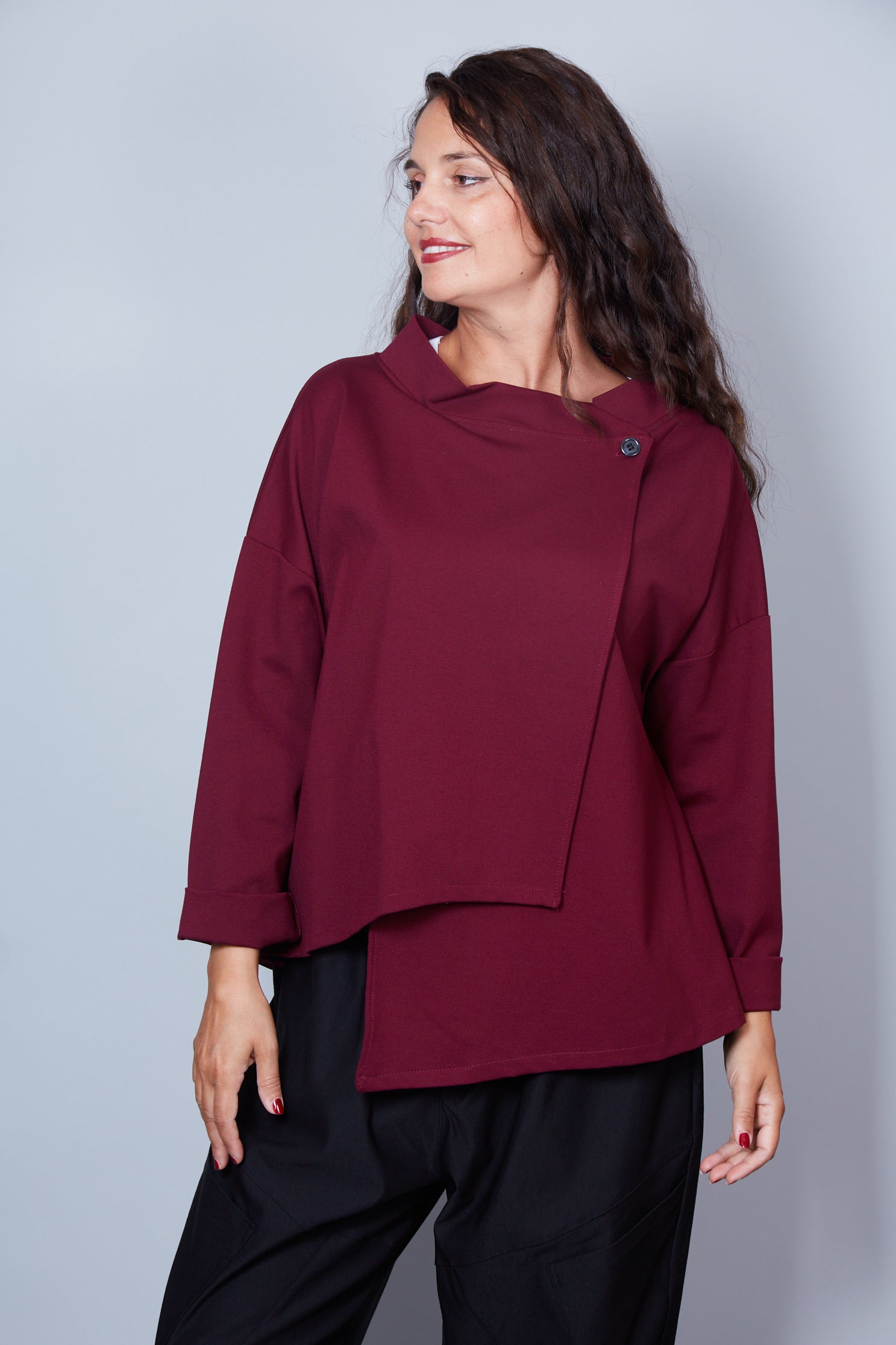 Chaqueta Modelo Beba Color Vino