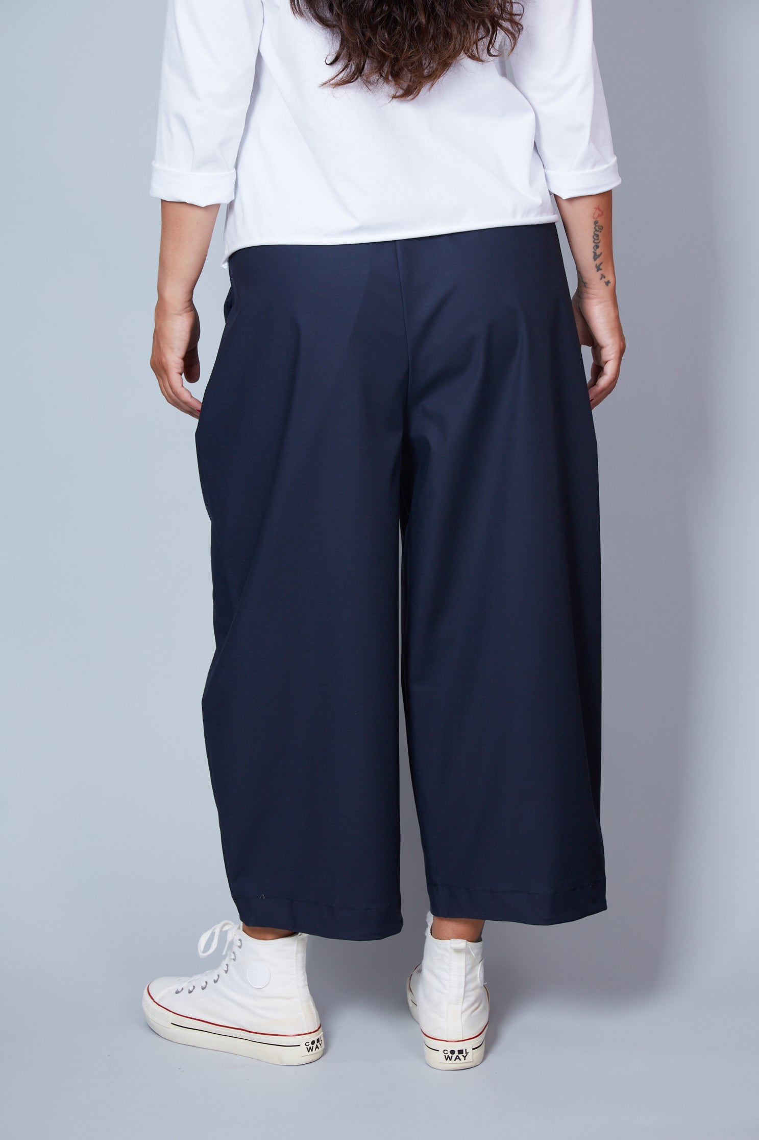 Pantalón Modelo Sally Color Azul Marino