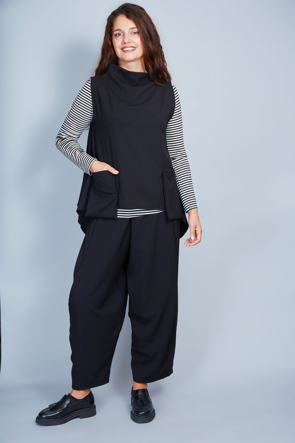 Chaleco Modelo Caren Color Negro