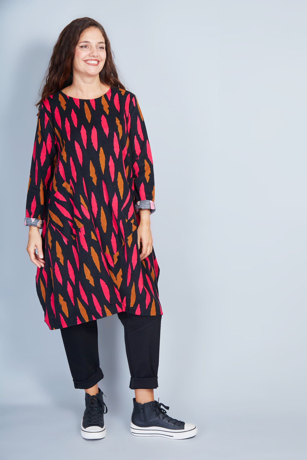 Vestido Modelo Ianira Color Negro