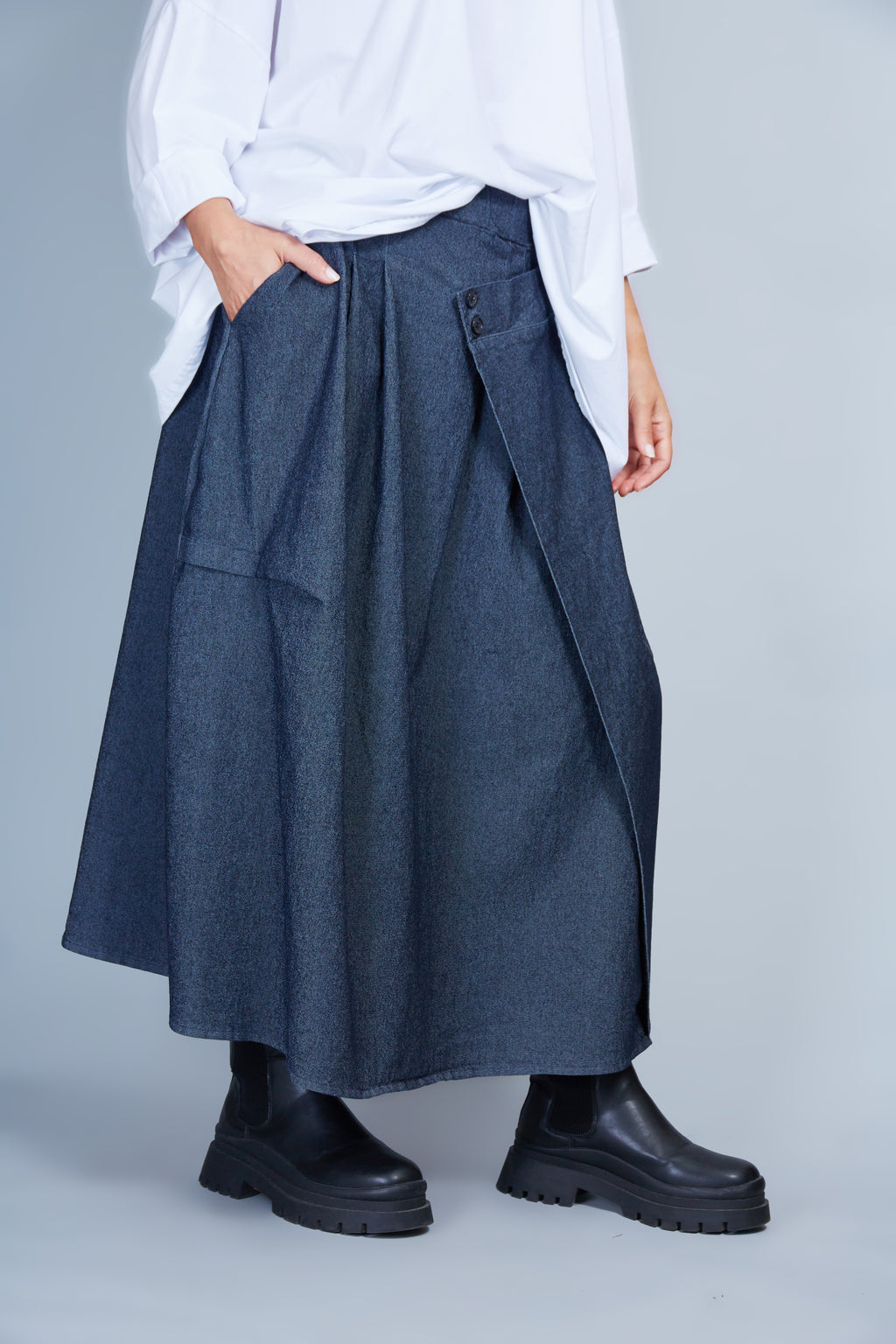 Falda Modelo Elisabetta