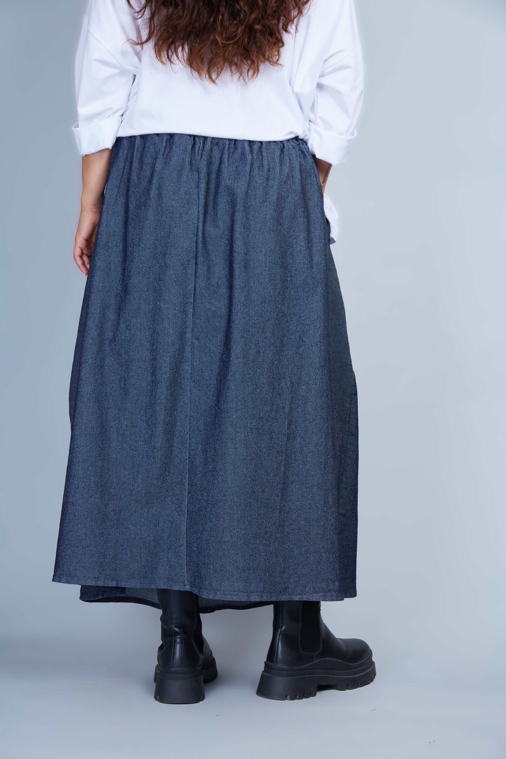 Falda Modelo Elisabetta