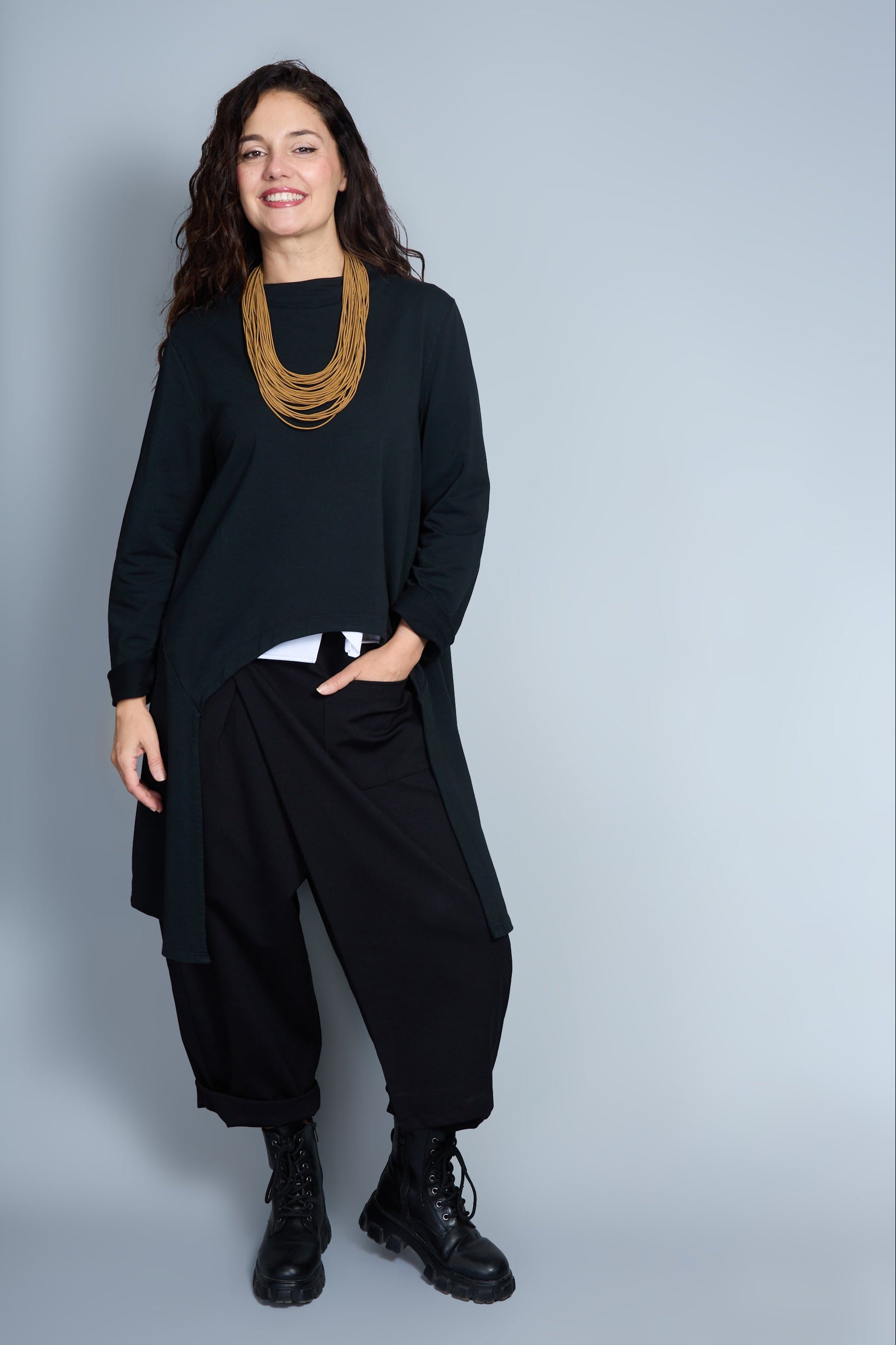 Blusa Modelo VIvi Color Negro