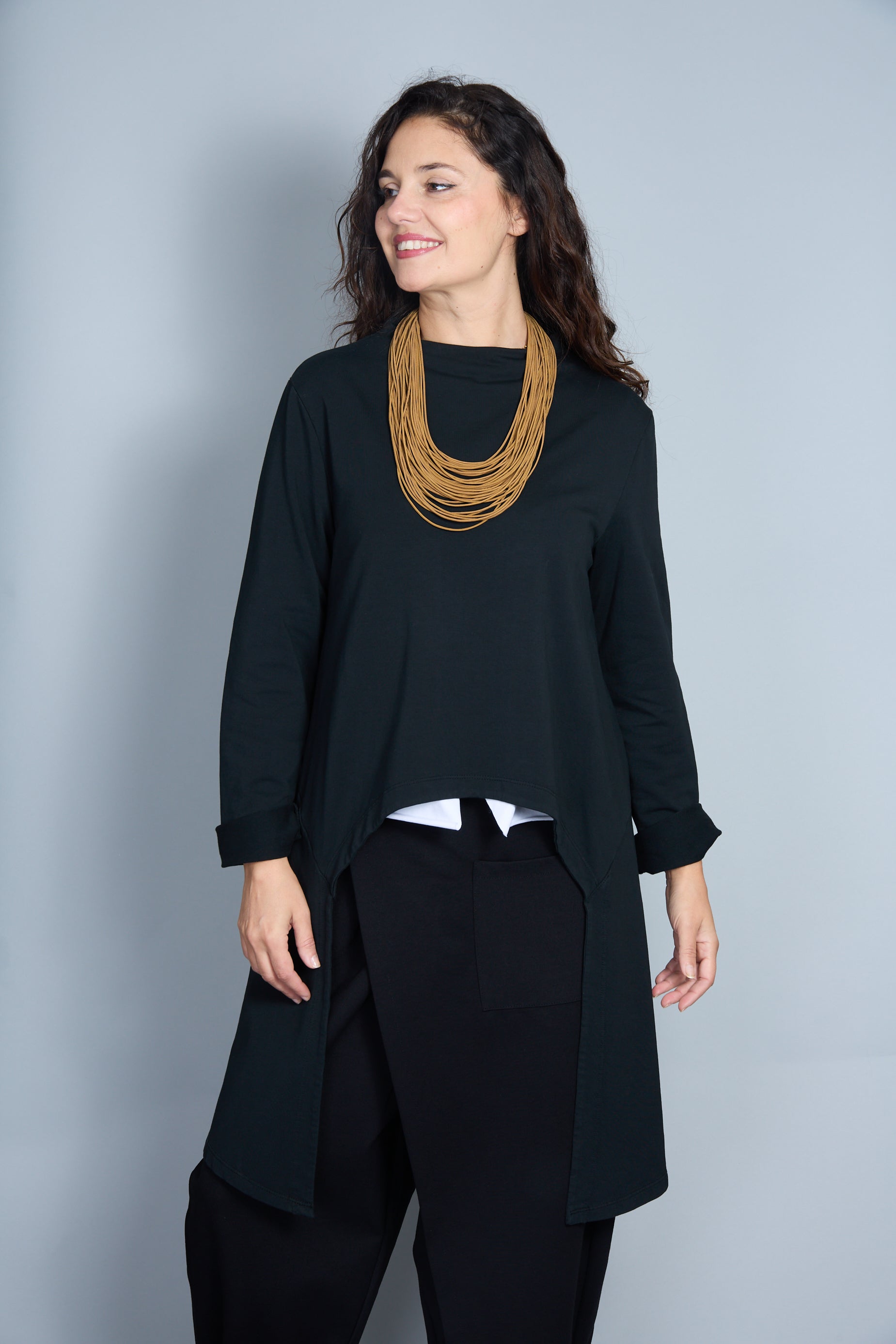 Blusa Modelo VIvi Color Negro