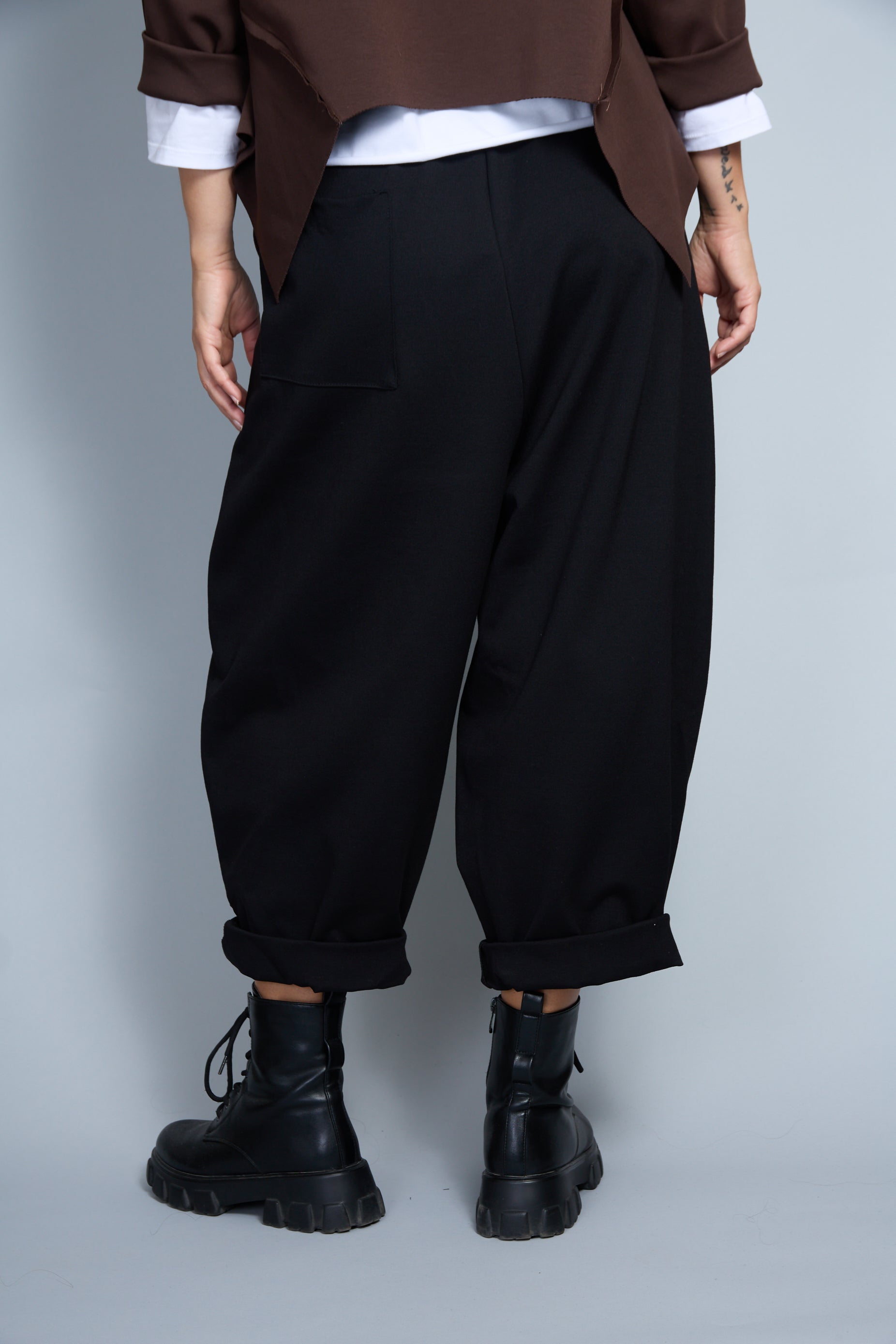 Pantalón Modelo Kai Color Negro