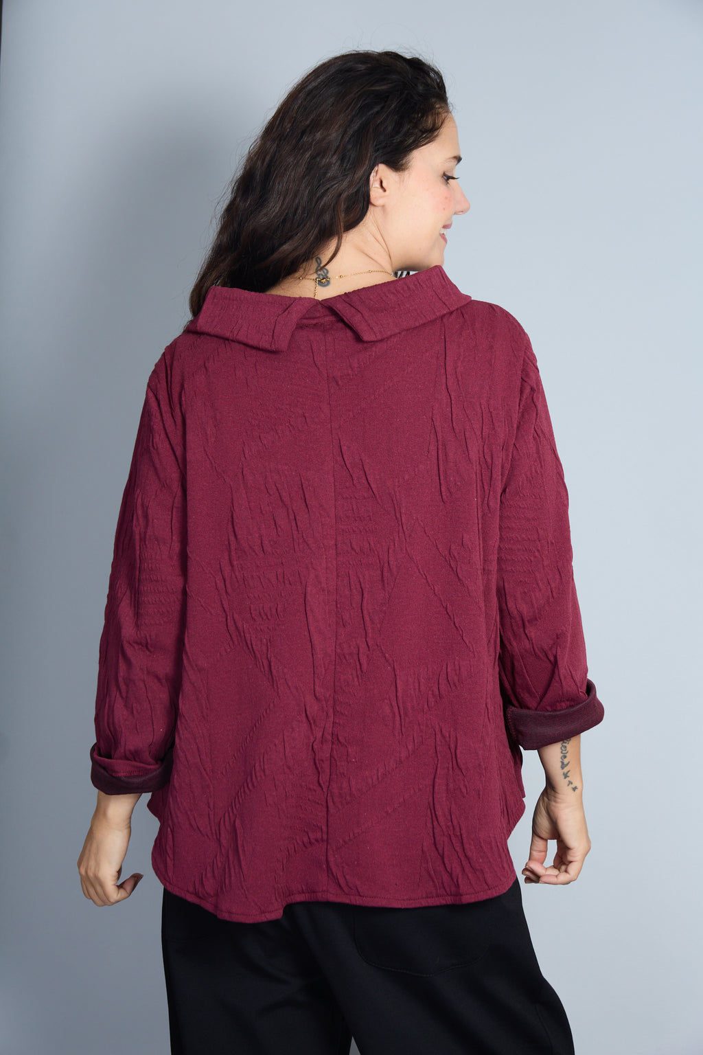 Blusa Modelo Vittoria Color Granate