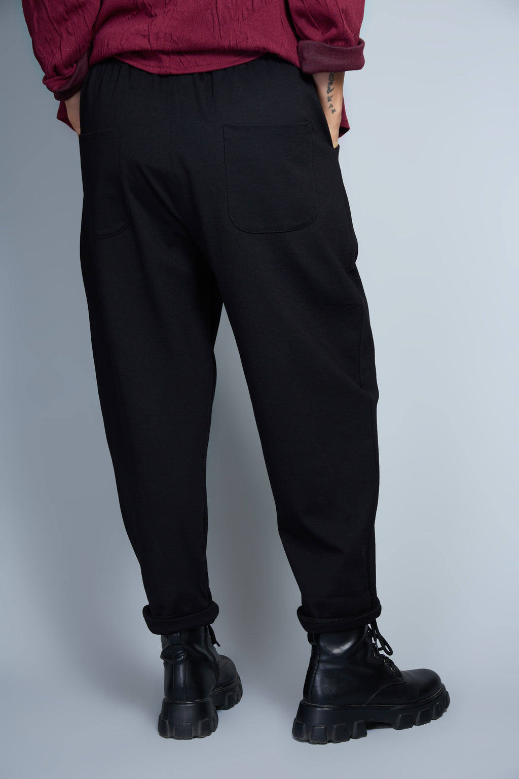 Pantalón Modelo Nur Color Negro