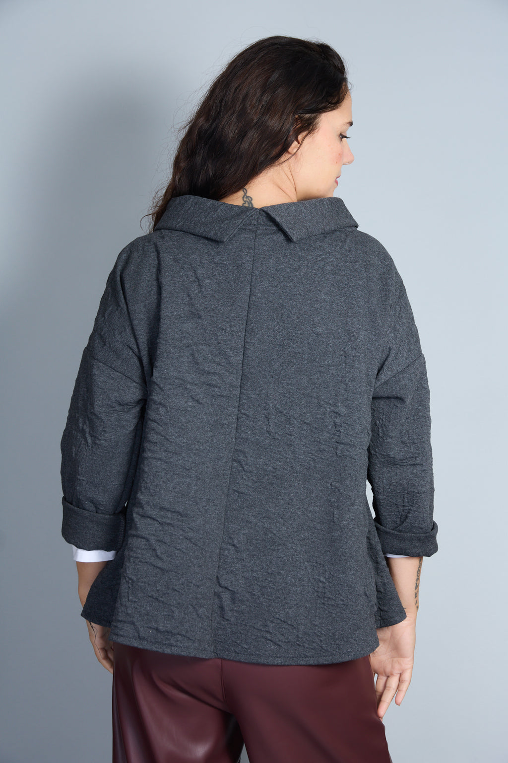 Blusa Modelo Vane Color Gris