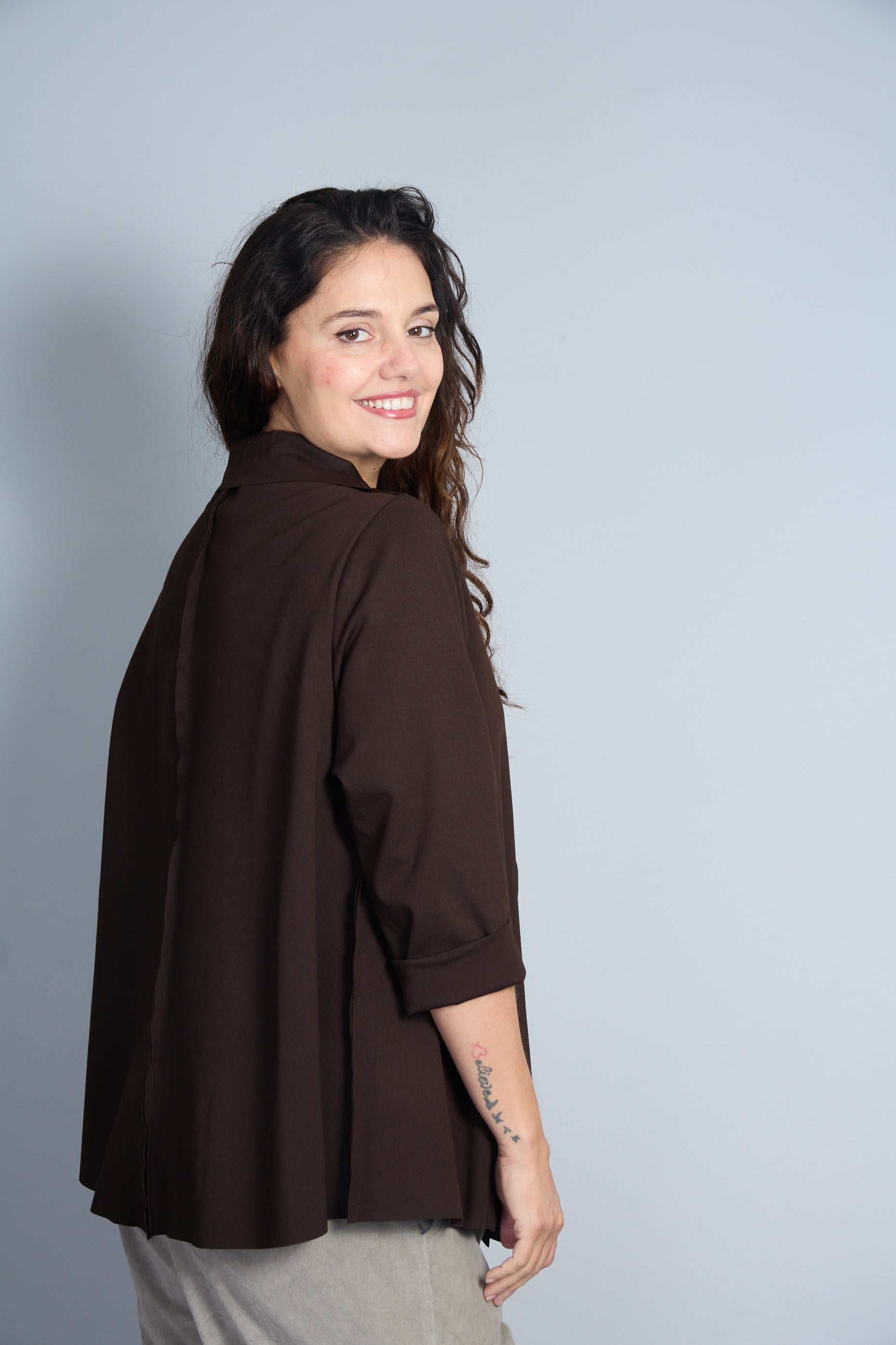 Blusa Modelo Ornella Color Marrón