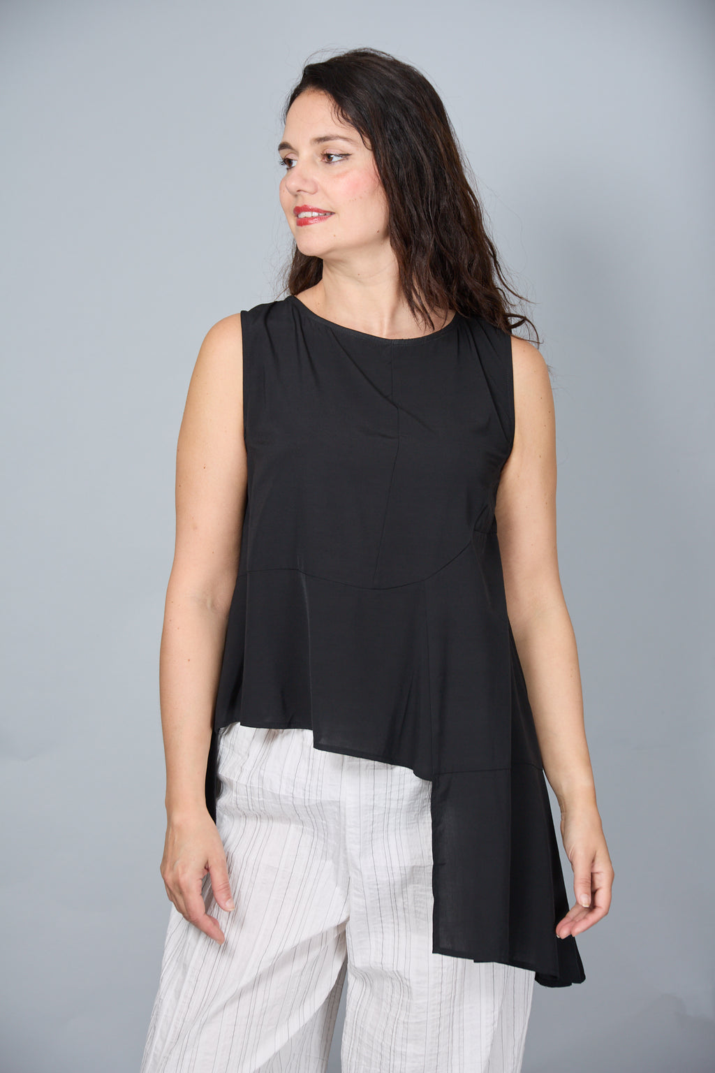 Blusa Vasto Negro