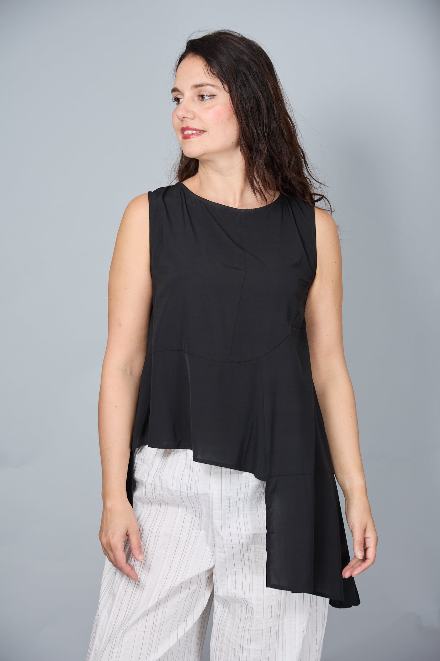Blusa Vasto Negro