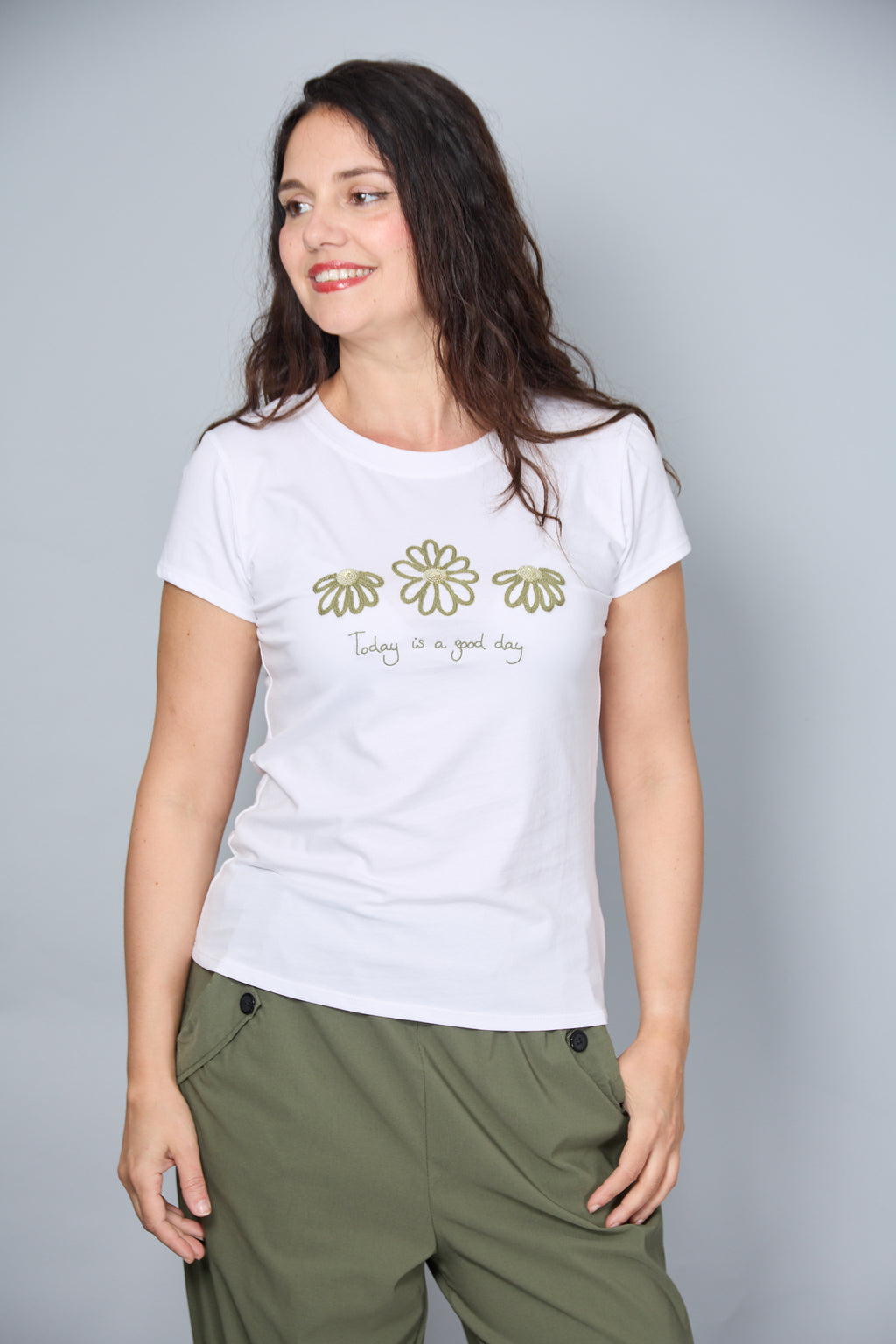 Camiseta Today Is A Good Day Verde Militar