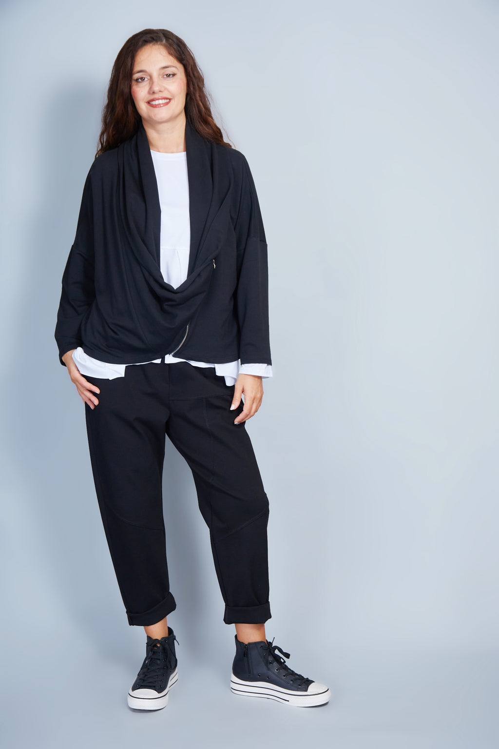 Chaqueta Modelo Helena Color Negro