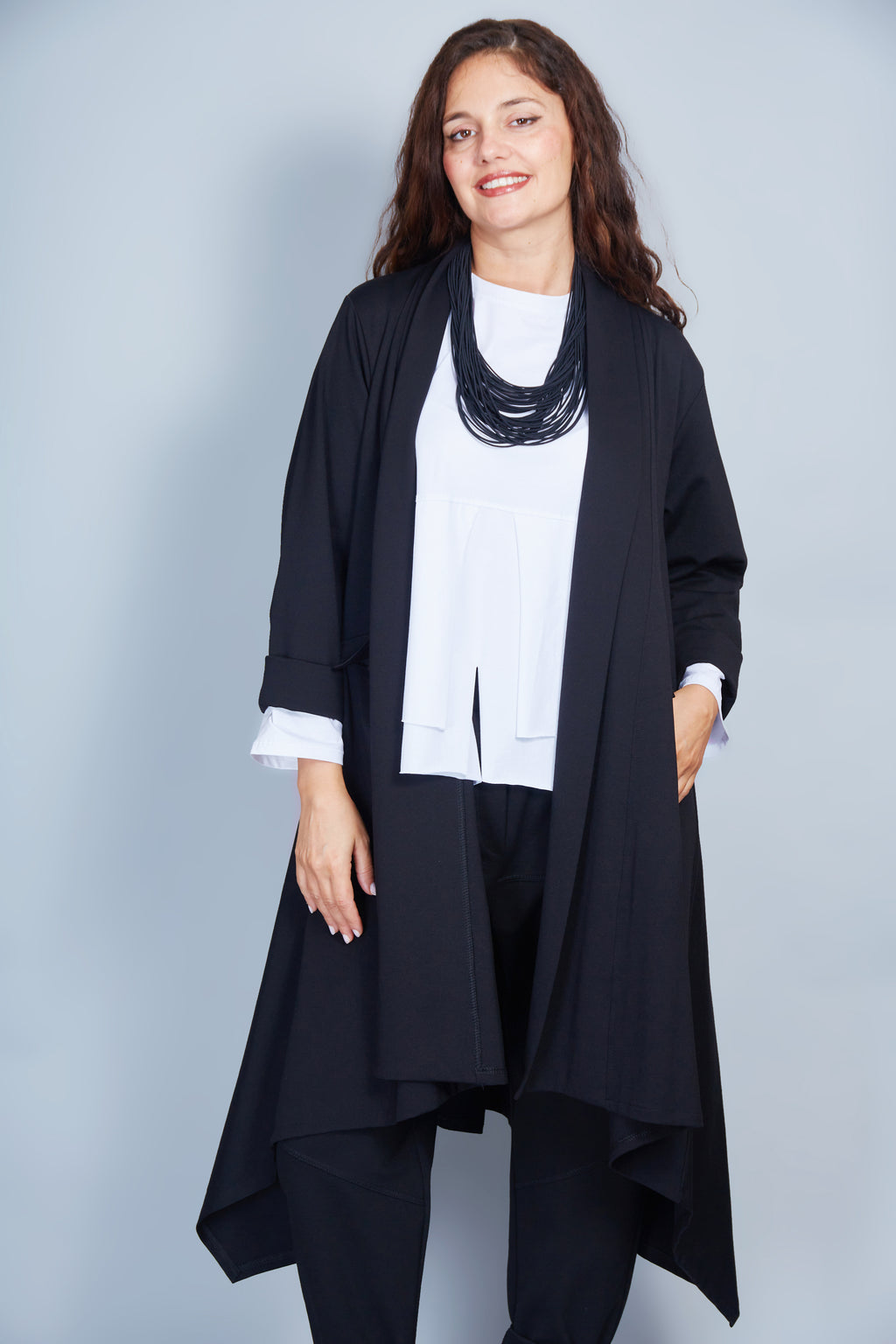 Chaqueta Modelo Mirka Color Negro