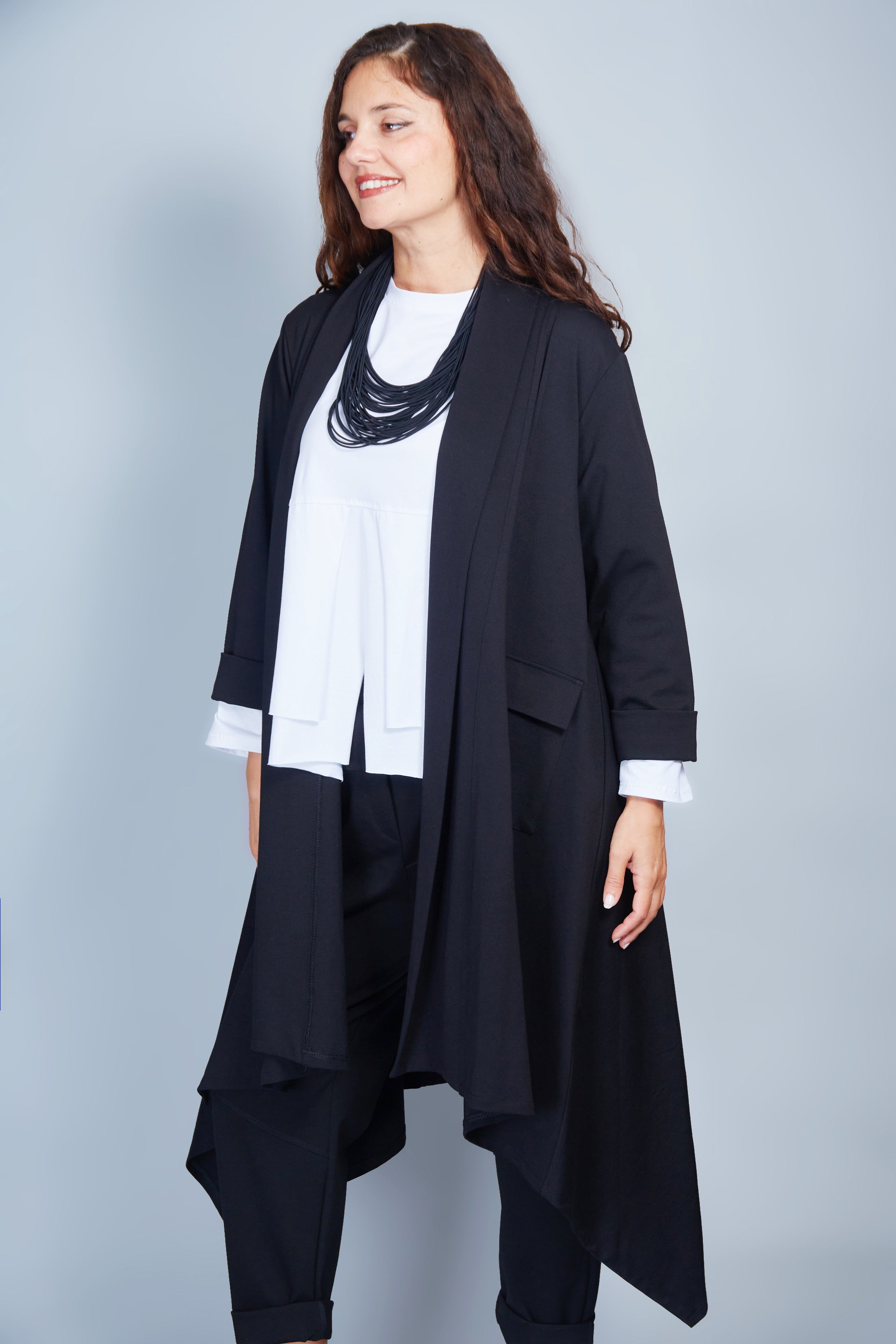 Chaqueta Modelo Mirka Color Negro