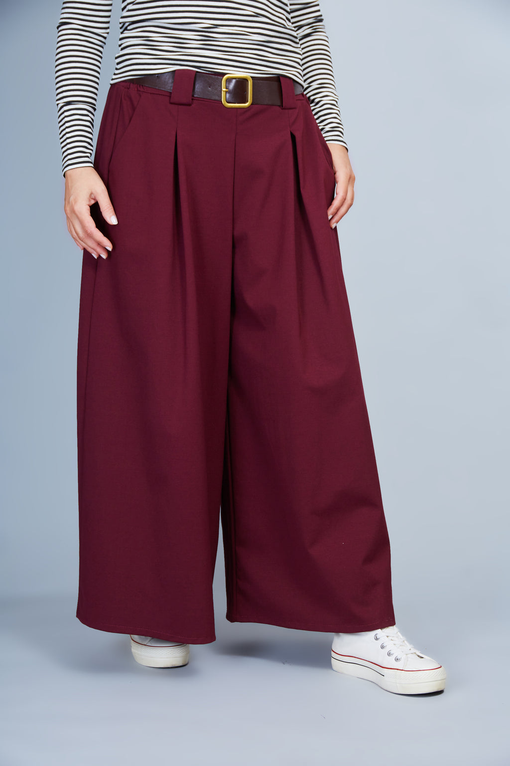 Pantalón Modelo Anuk Color Vino