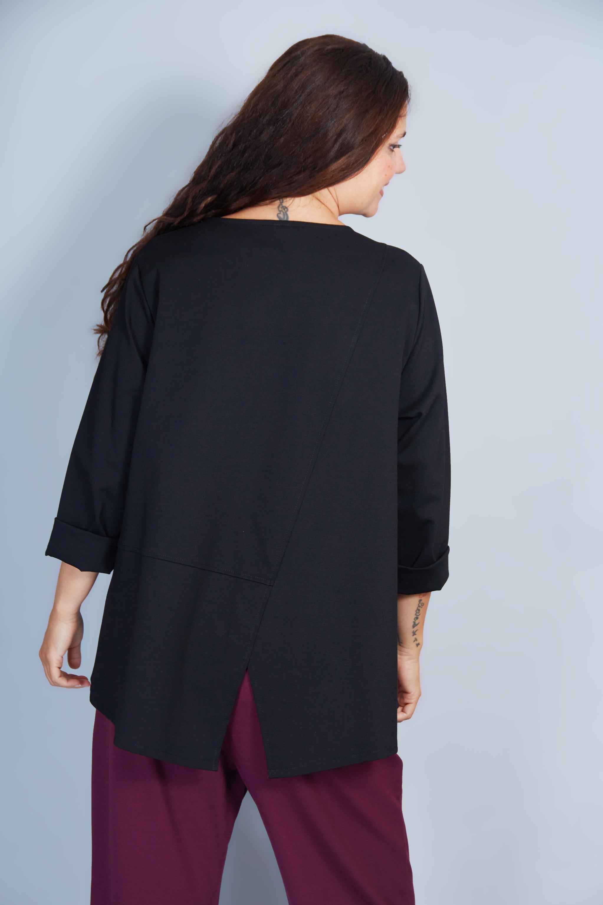 Blusa Modelo Mirta Color Negro