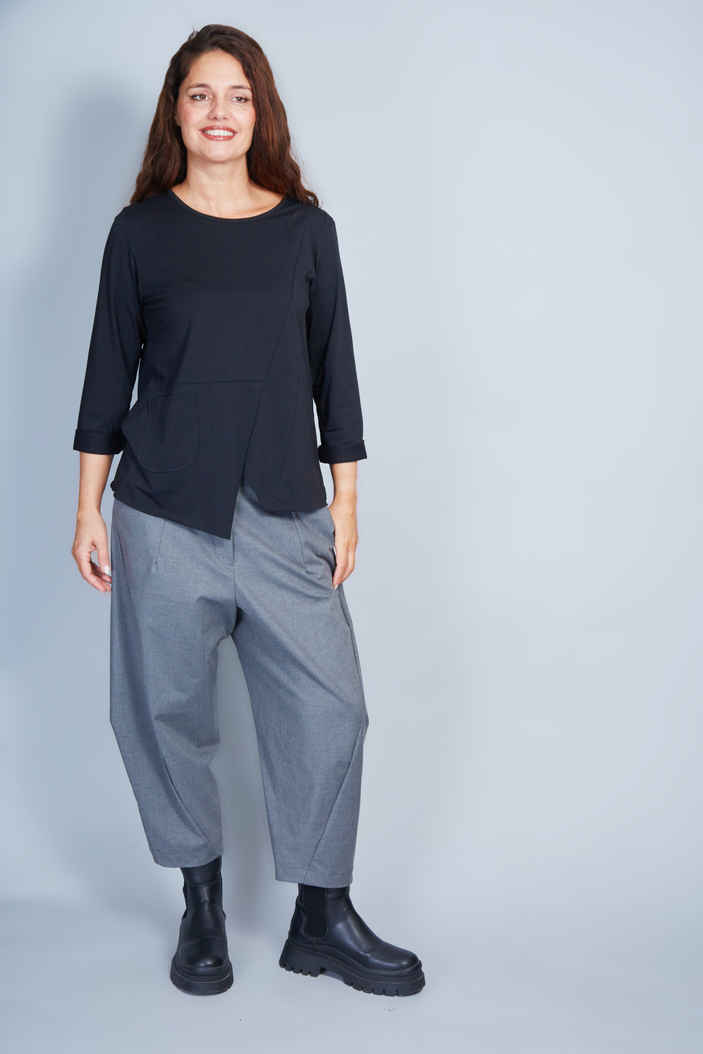 Camiseta Modelo Ludmilla Color Negro