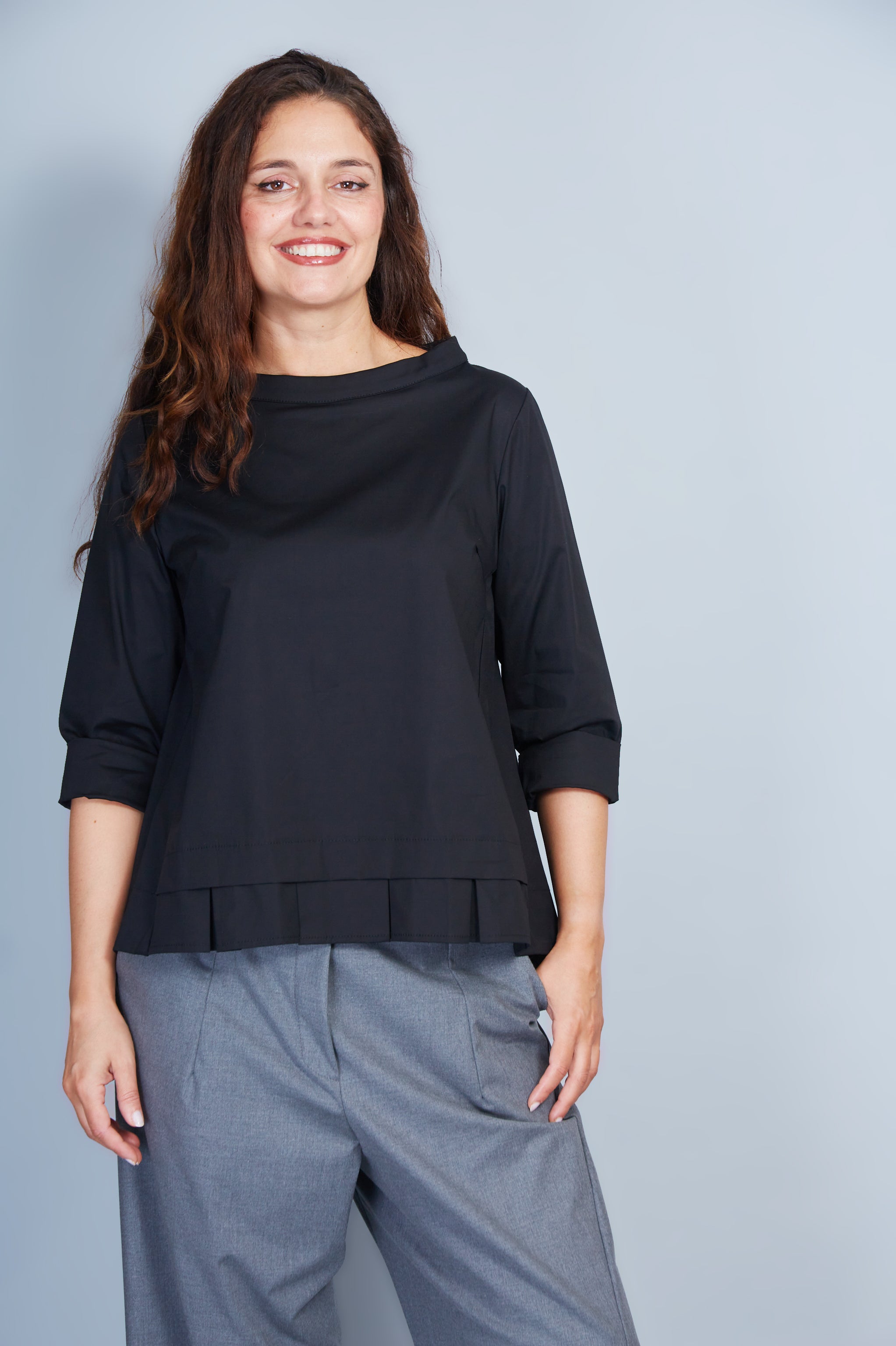 Blusa Modelo Maruska Color Negro