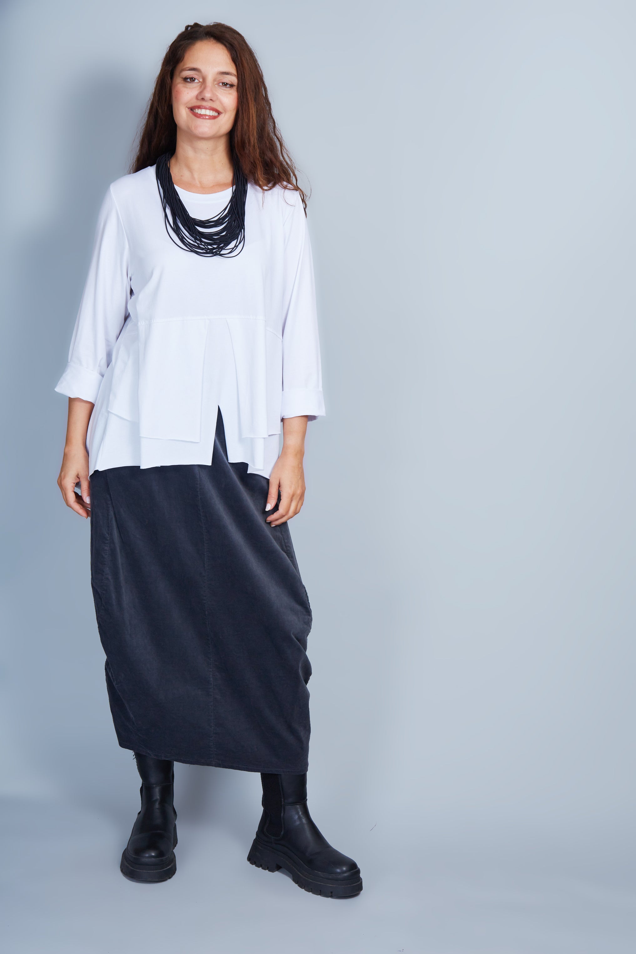 Falda Modelo Bridget Color Gris Oscuro