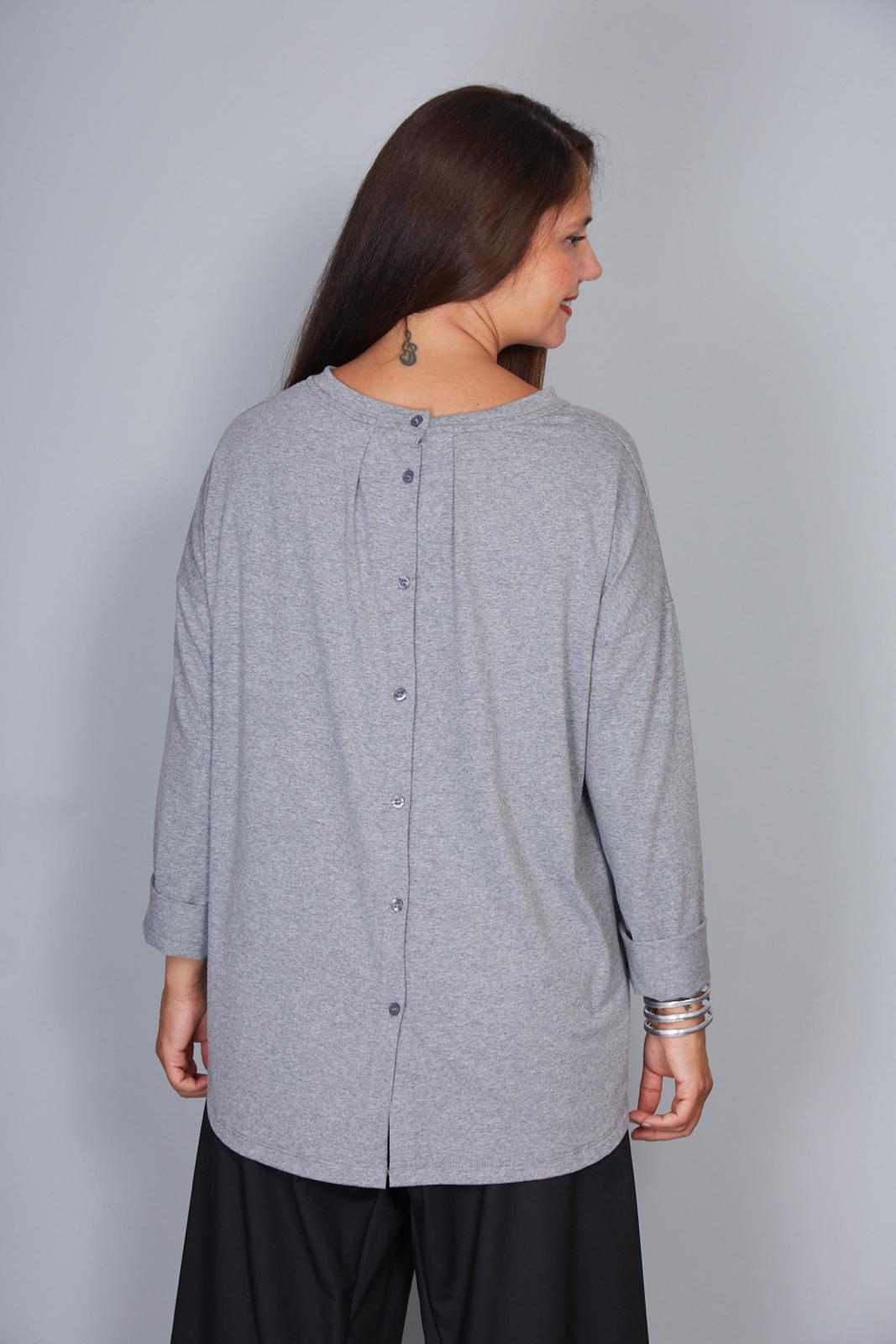 Camiseta Modelo Evelina Color Gris Melange