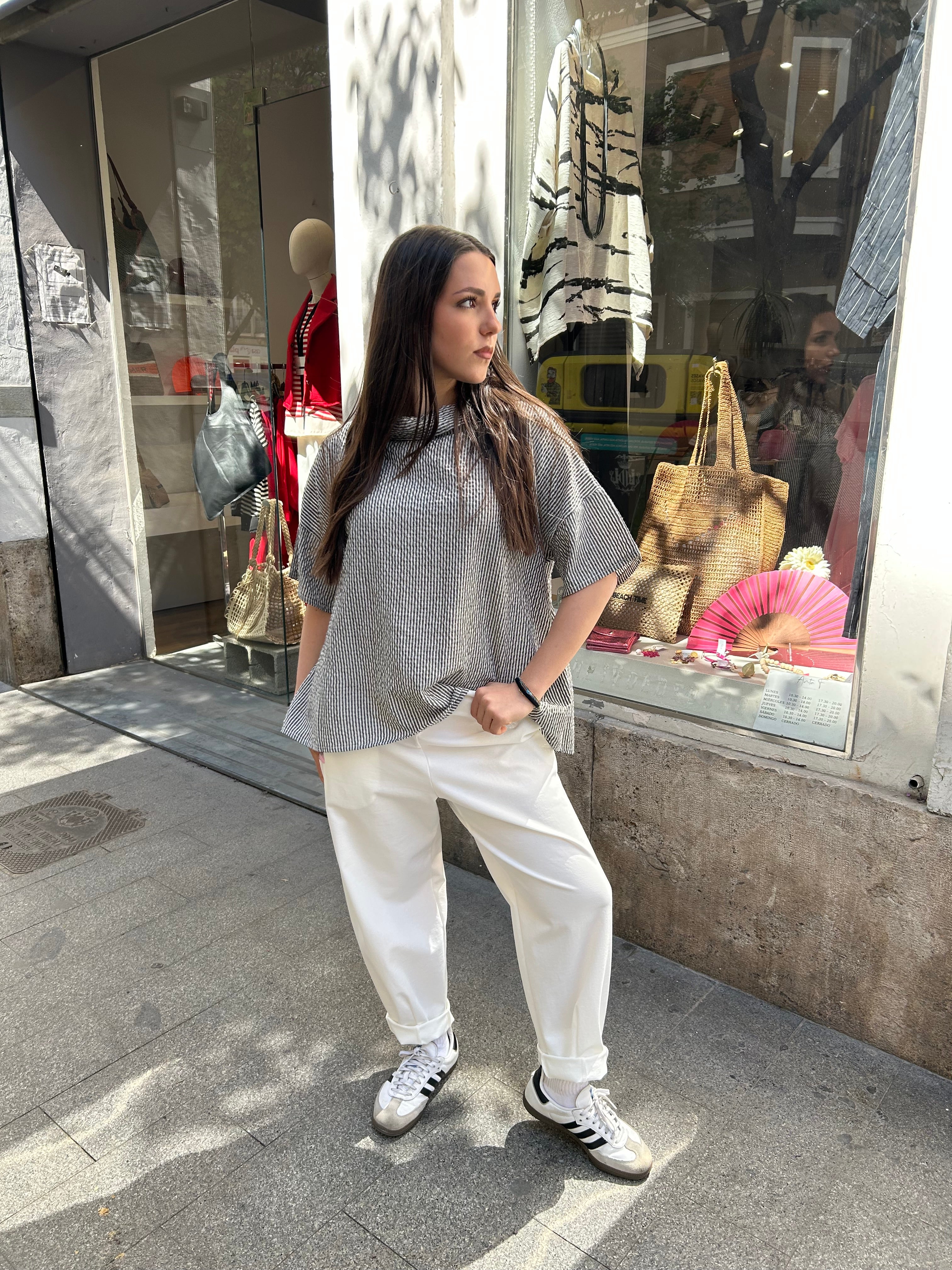 Blusa Rosy Summer Gris