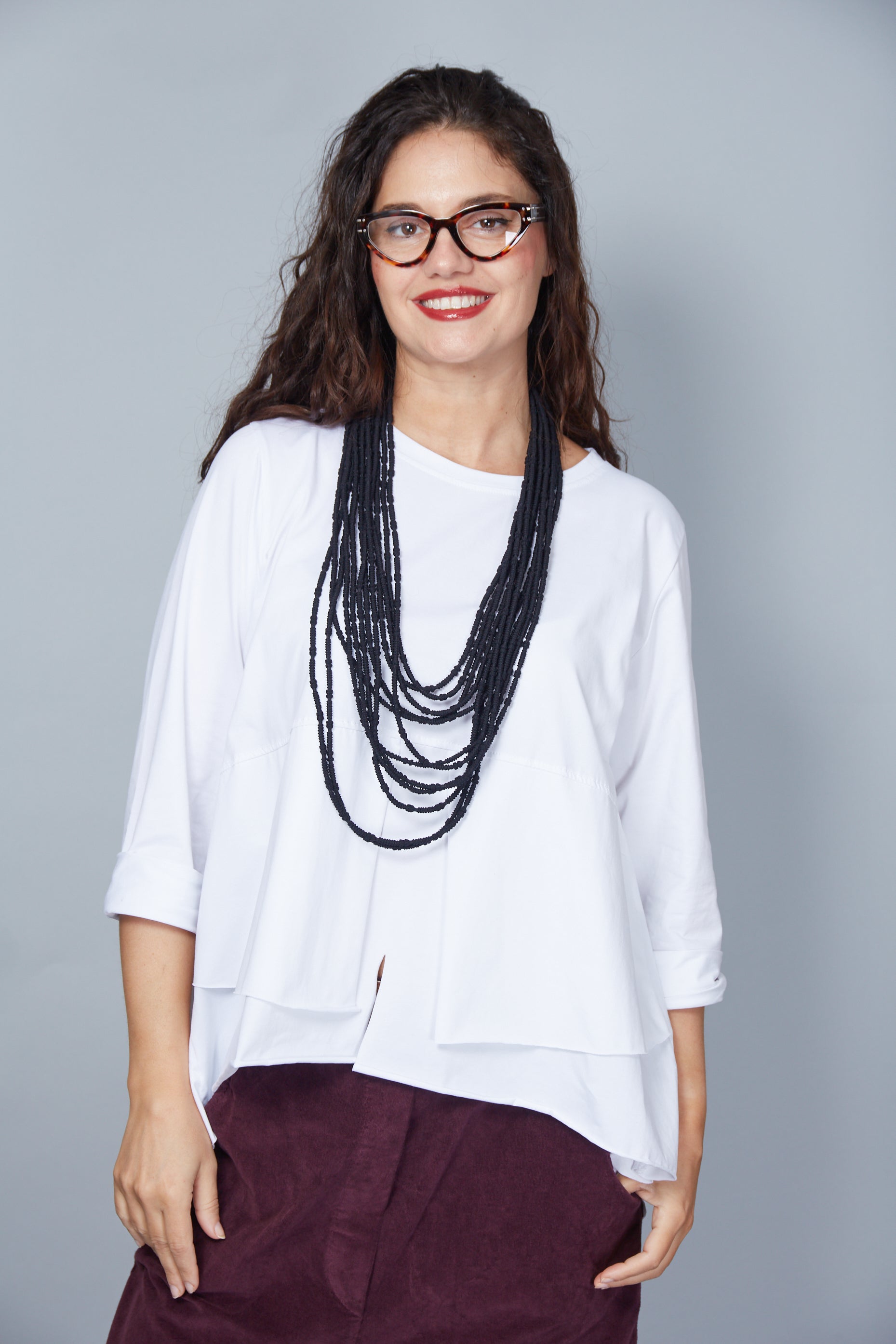 Collar Modelo Pilly Color Negro