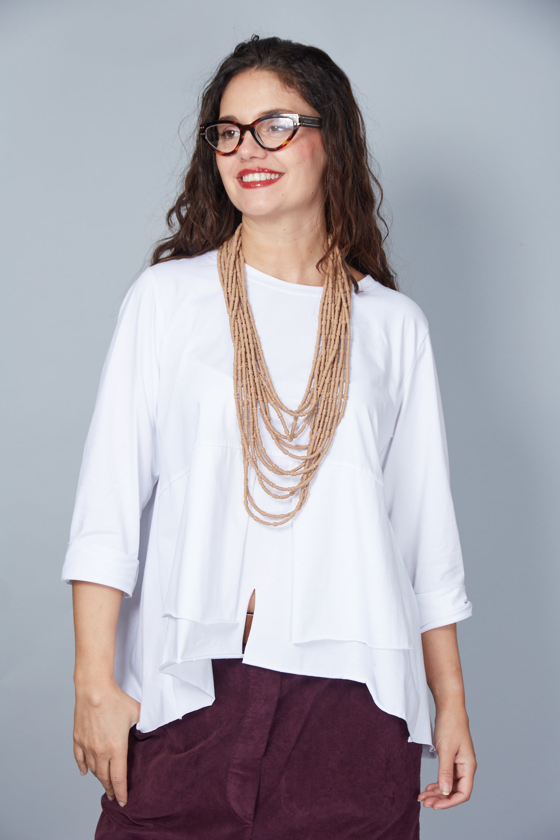 Collar Modelo Pilly Color Beige