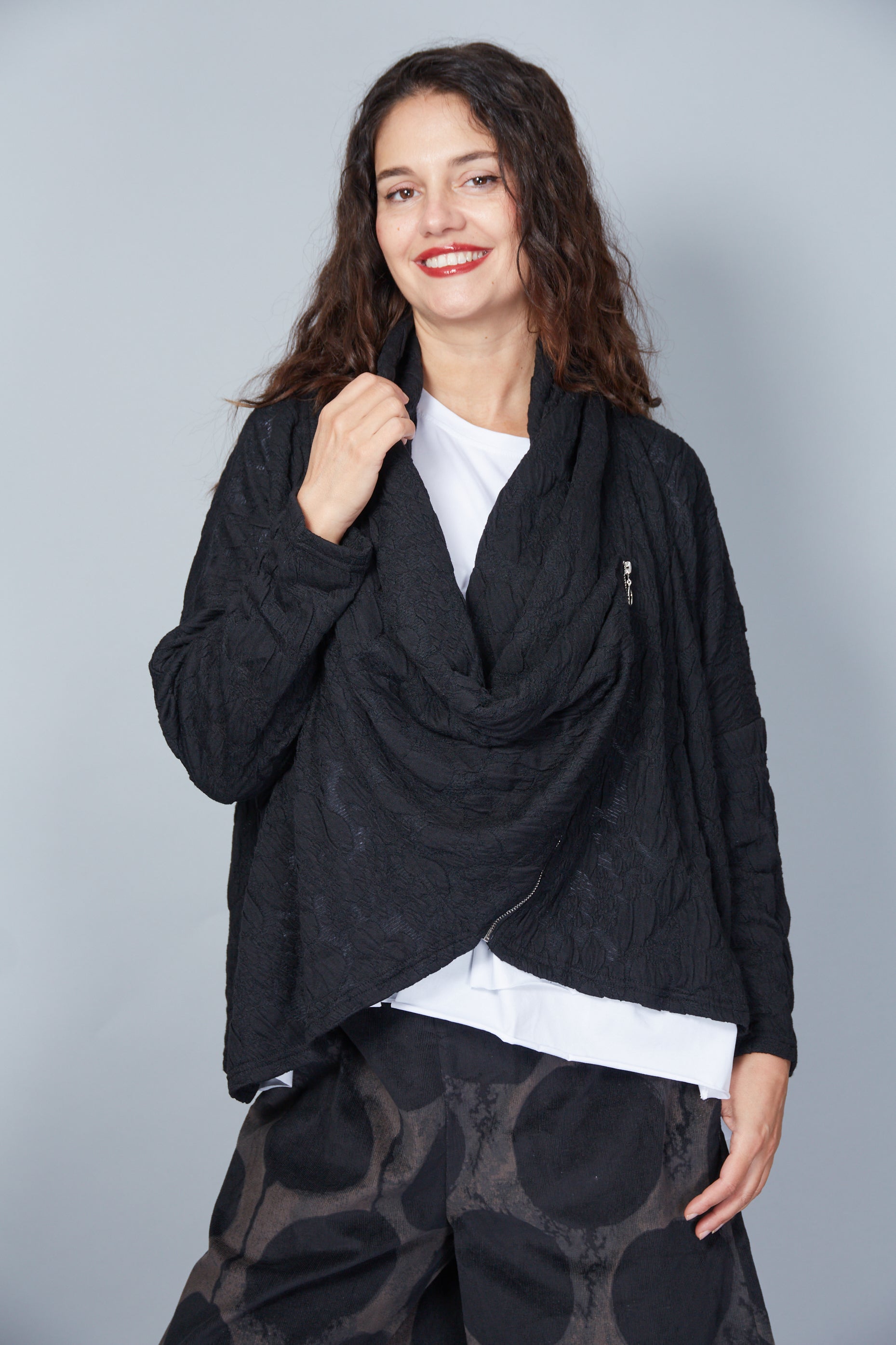 Chaqueta Modelo Electra Color Negro