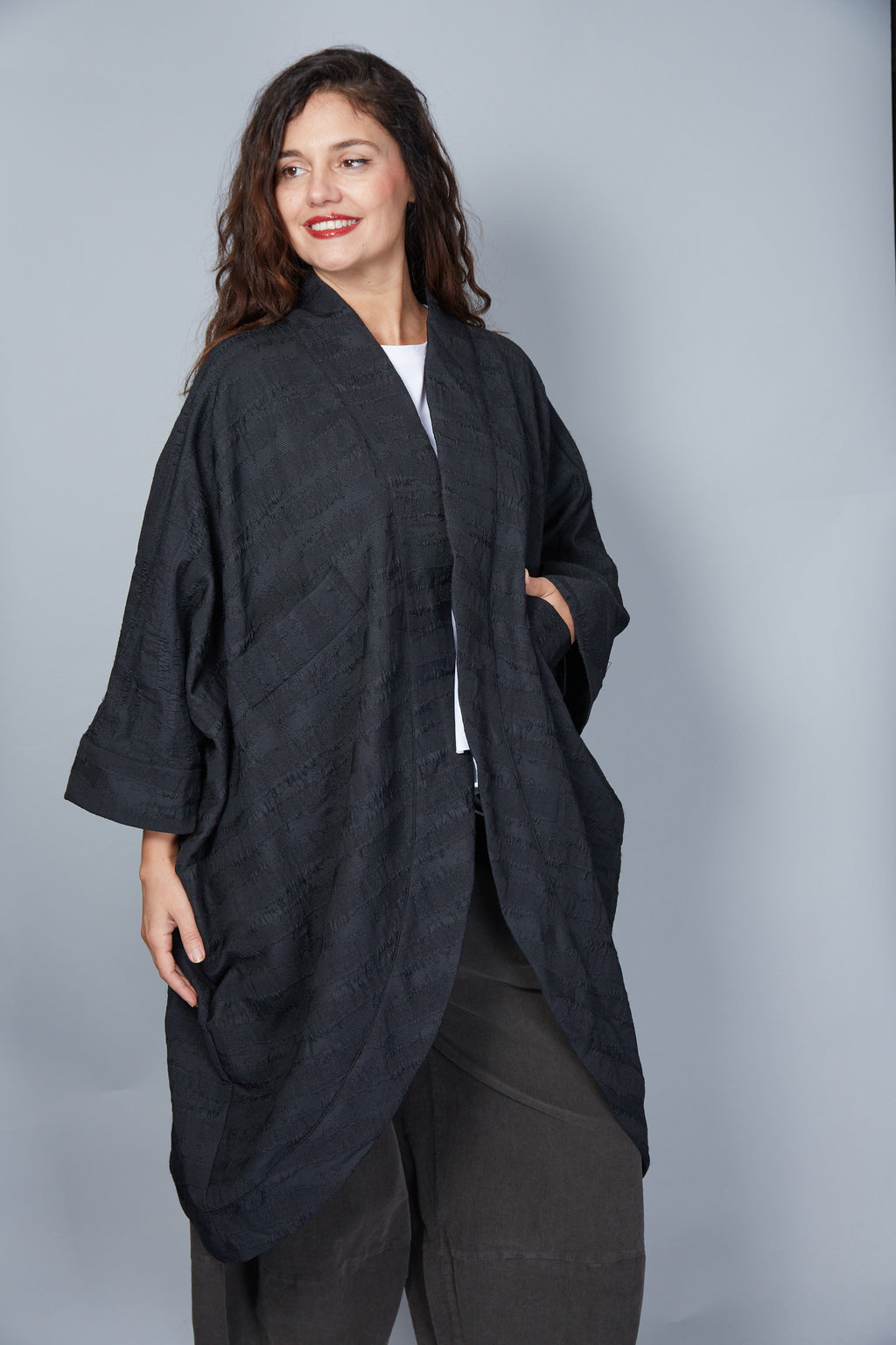 Chaqueta Modelo Naila Color Negro