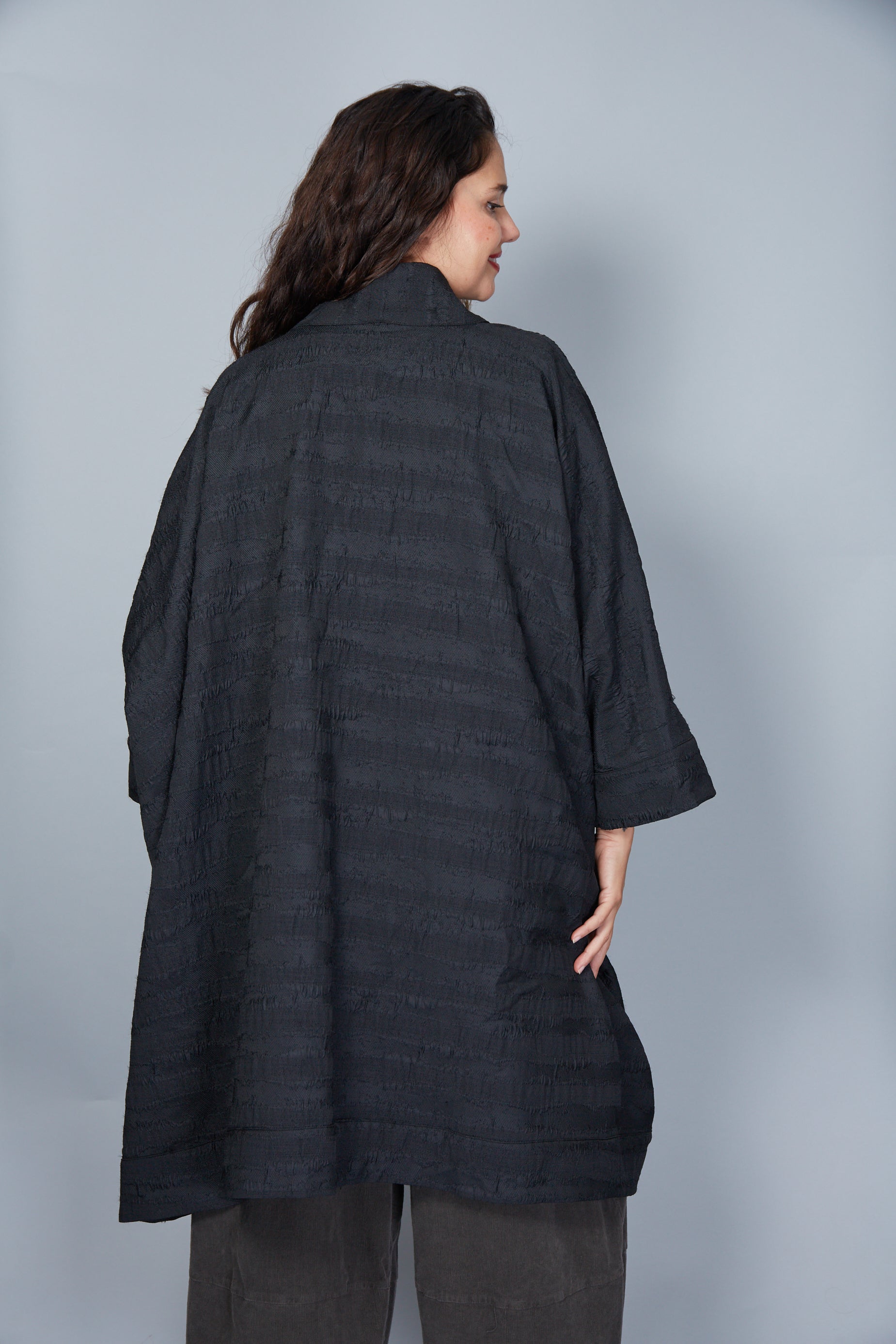 Chaqueta Modelo Naila Color Negro