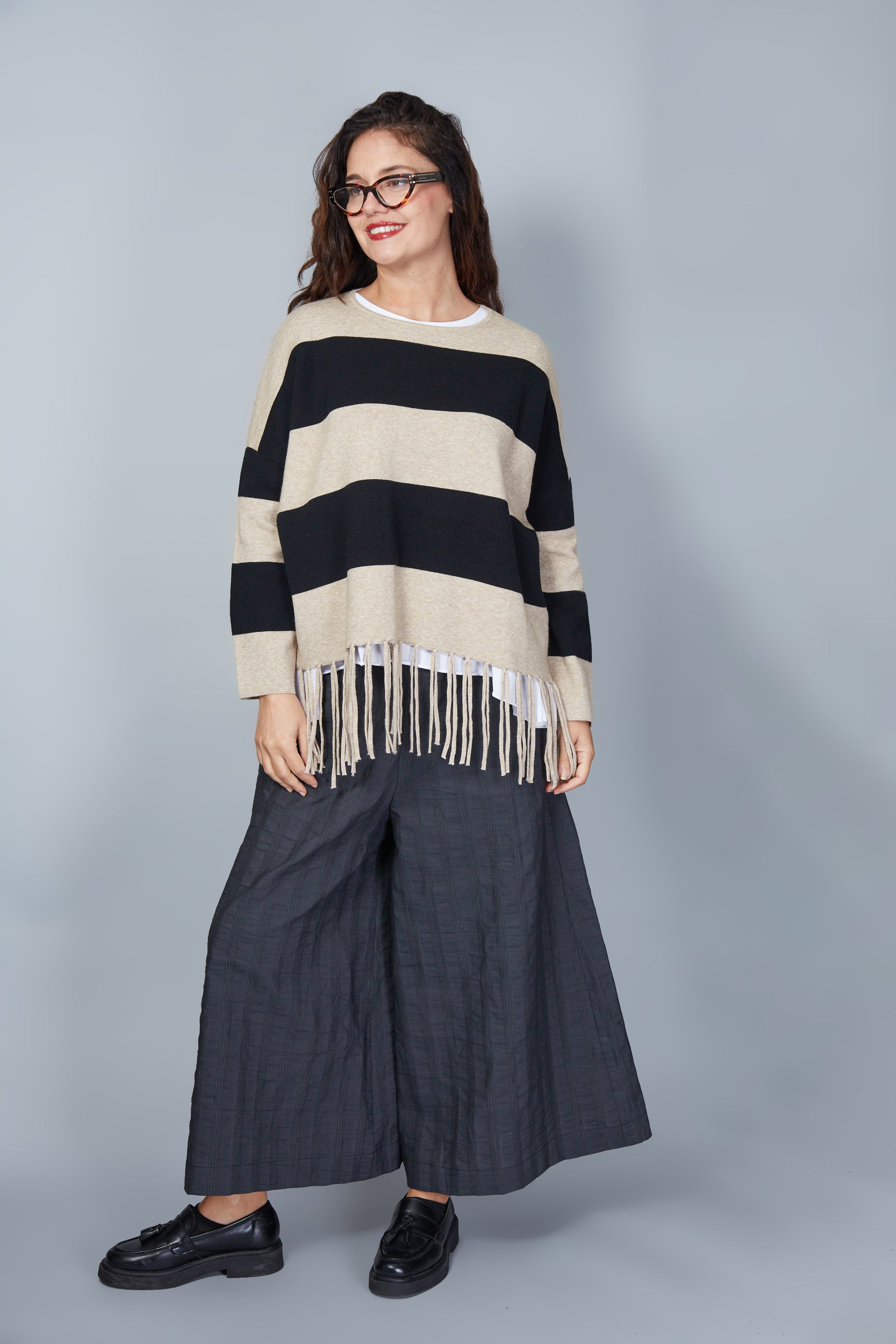 JERSEY MODELO PALERMO COLOR NEGRO/BEIGE