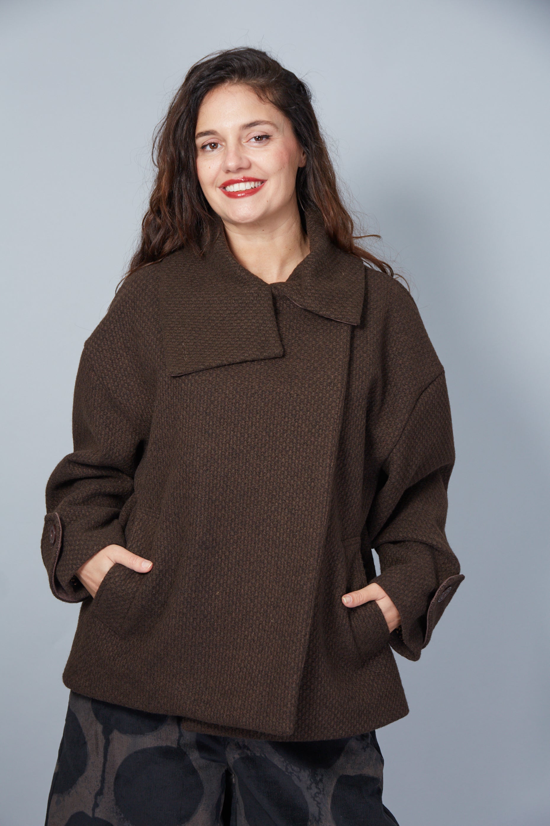 Chaqueta Modelo Albertina Color Marrón