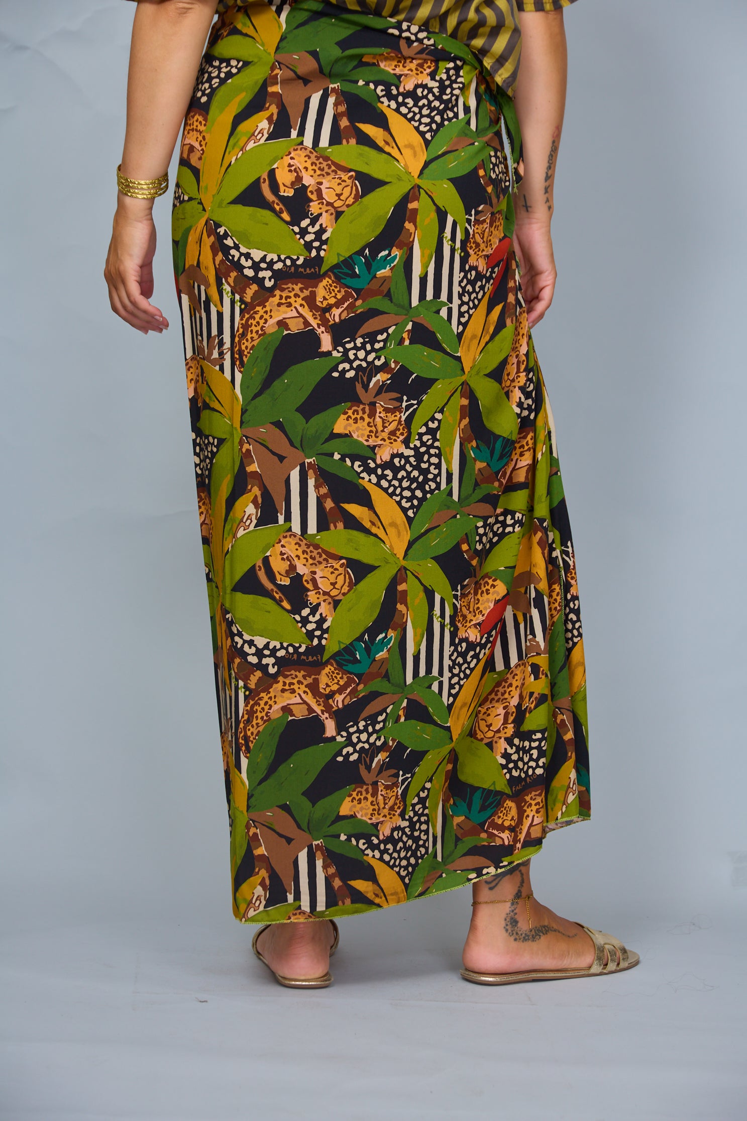 Falda Africa Negro