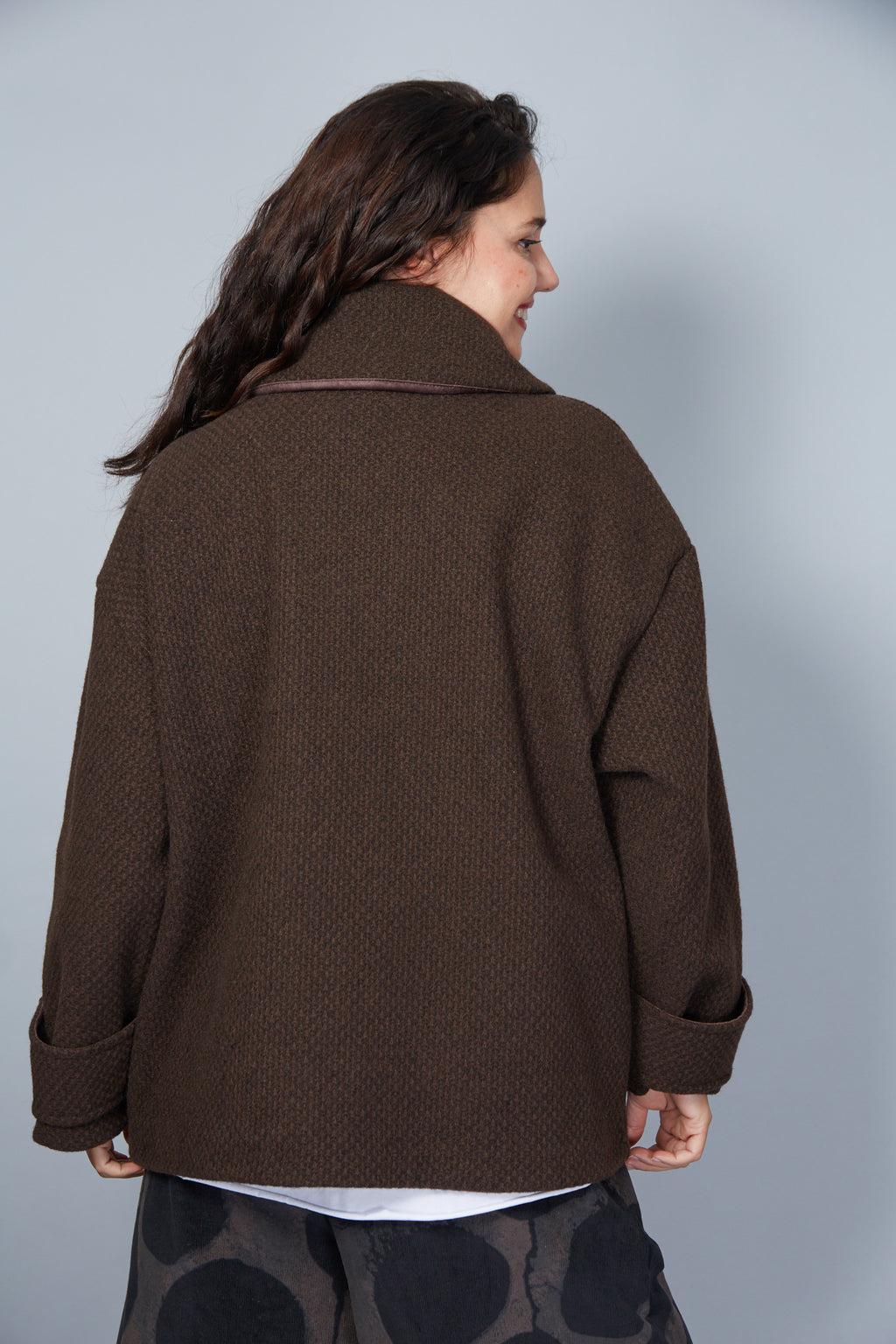 Chaqueta Modelo Albertina Color Marrón