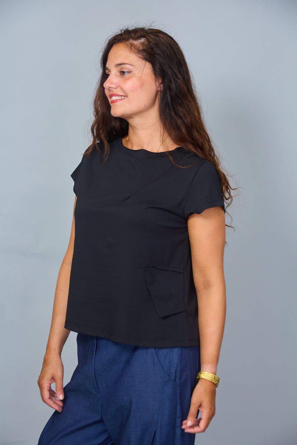 Camiseta Anabella Negro