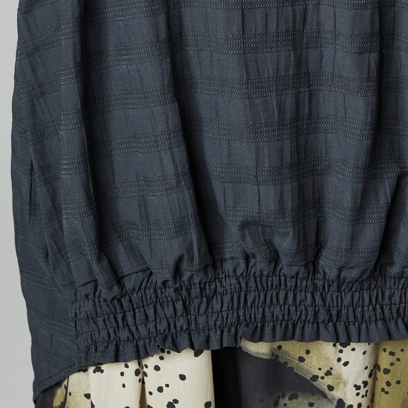 Blusa Modelo Gaia Color Negro