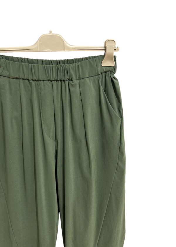 Pantalón Mod. Julia Verano Color Verde Militar