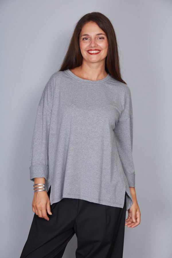 Camiseta Modelo Evelina Color Gris Melange