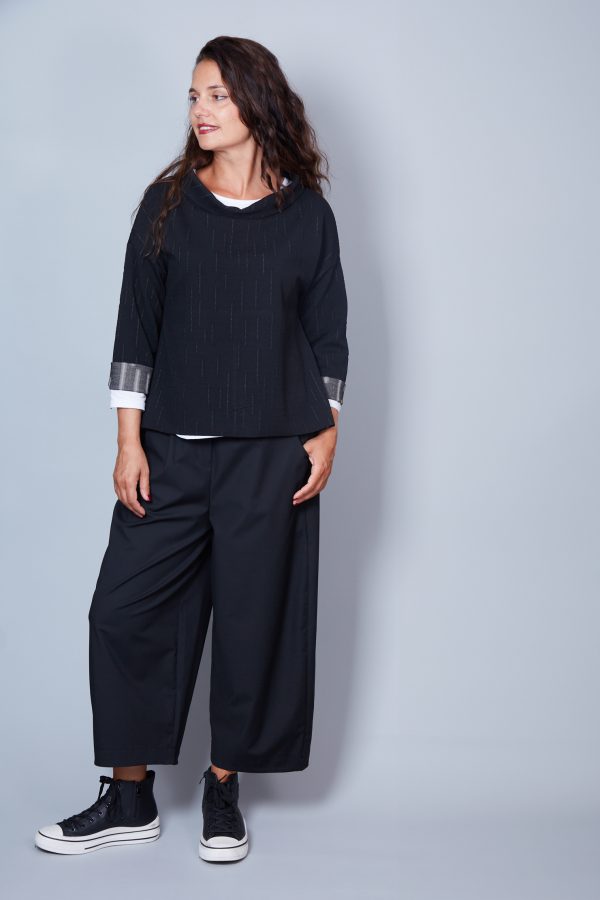 Blusa Modelo Lavinia Color Negro