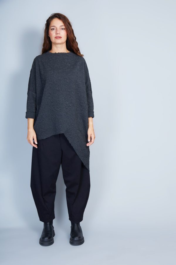 Blusa Modelo Norina Color Gris Oscuro